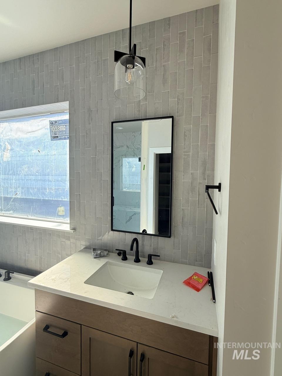 985 W Malbar St., Meridian, Idaho 83646, 4 Bedrooms, 3 Bathrooms, Residential For Sale, Price $774,900, 98957010