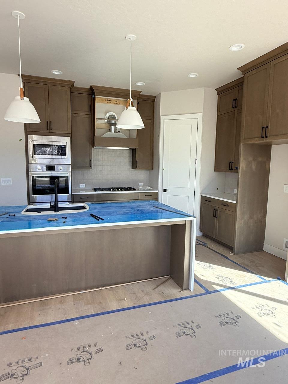 985 W Malbar St., Meridian, Idaho 83646, 4 Bedrooms, 3 Bathrooms, Residential For Sale, Price $774,900, 98957010