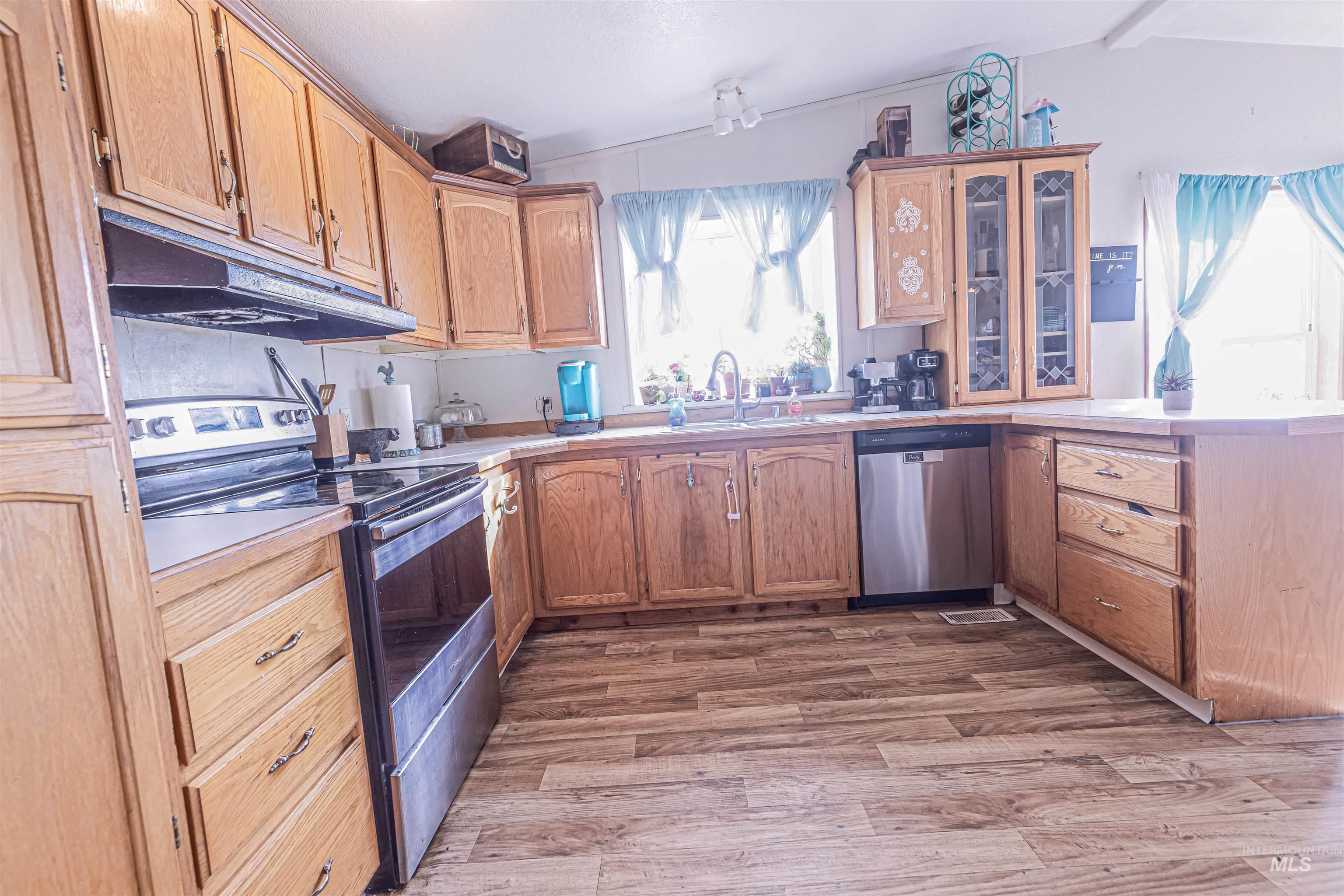 21710 Wood Ln., Parma, Idaho 83660, 3 Bedrooms, 2 Bathrooms, Residential For Sale, Price $390,000,MLS 98957021