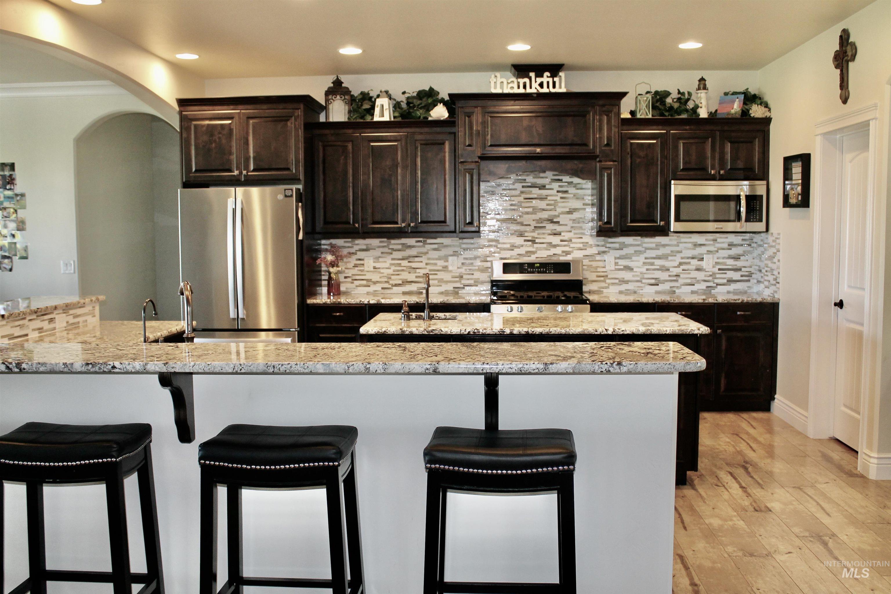 2464 E 3719 N, Twin Falls, Idaho 83301, 5 Bedrooms, 3.5 Bathrooms, Residential For Sale, Price $889,900, 98957043