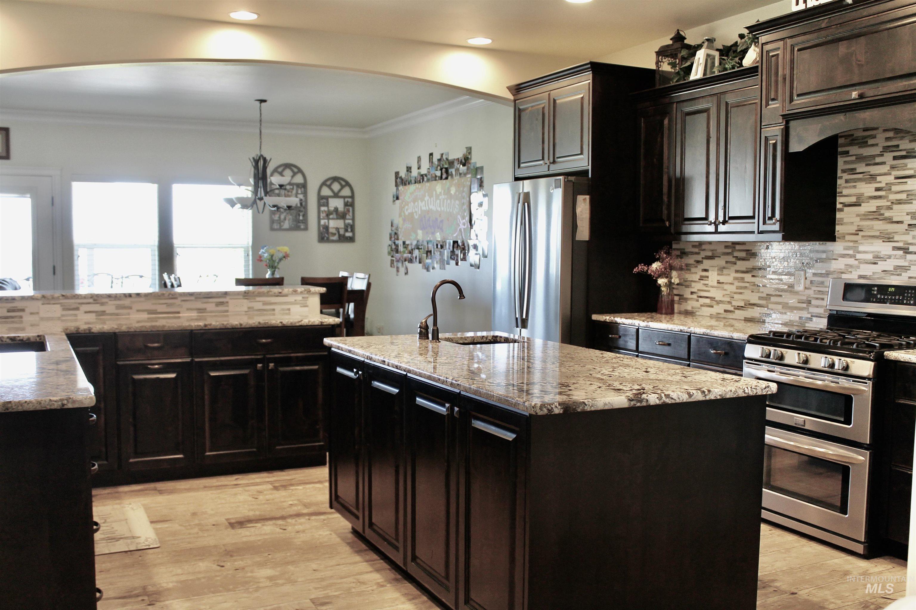 2464 E 3719 N, Twin Falls, Idaho 83301, 5 Bedrooms, 3.5 Bathrooms, Residential For Sale, Price $889,900, 98957043