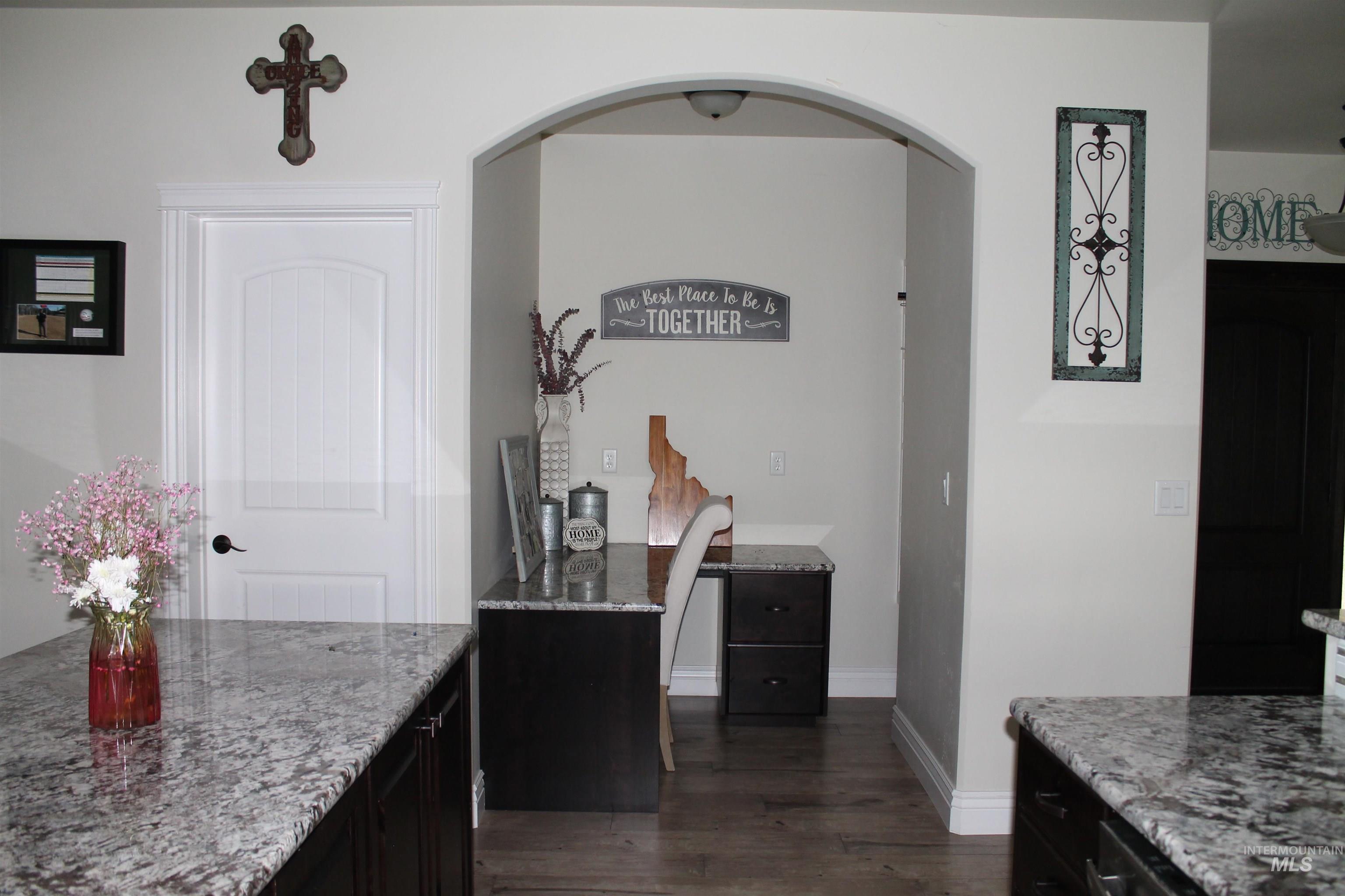 2464 E 3719 N, Twin Falls, Idaho 83301, 5 Bedrooms, 3.5 Bathrooms, Residential For Sale, Price $889,900, 98957043