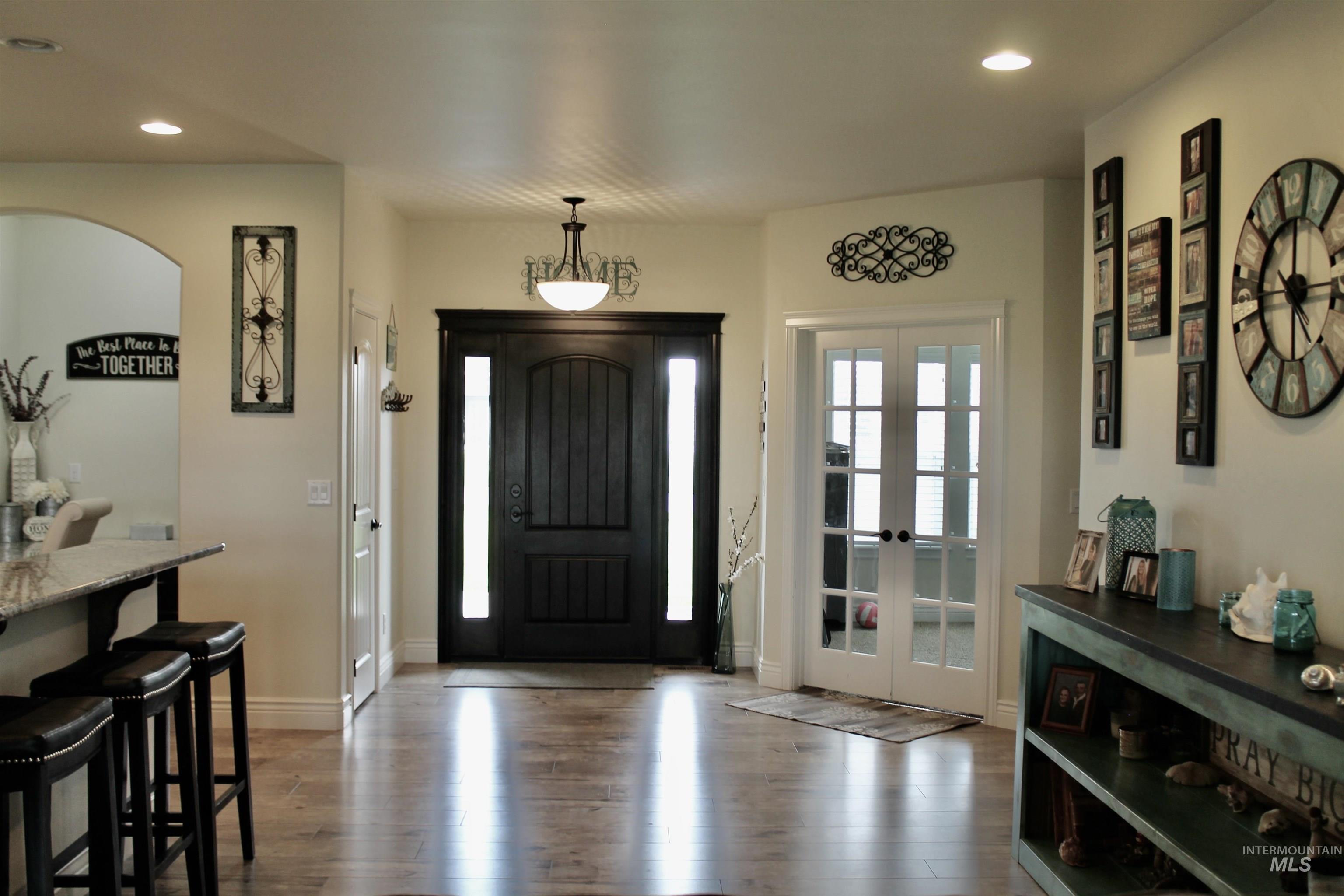 2464 E 3719 N, Twin Falls, Idaho 83301, 5 Bedrooms, 3.5 Bathrooms, Residential For Sale, Price $889,900, 98957043