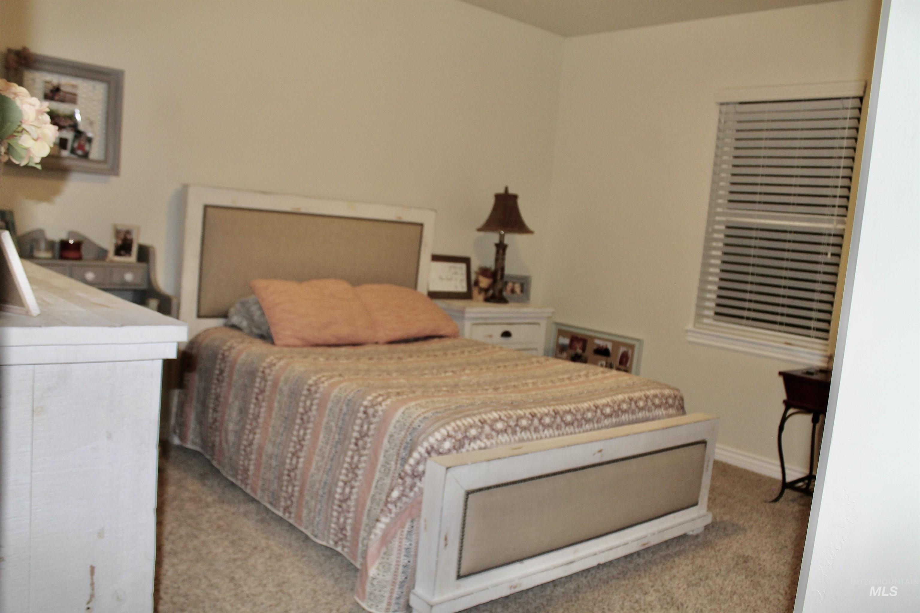 2464 E 3719 N, Twin Falls, Idaho 83301, 5 Bedrooms, 3.5 Bathrooms, Residential For Sale, Price $889,900, 98957043