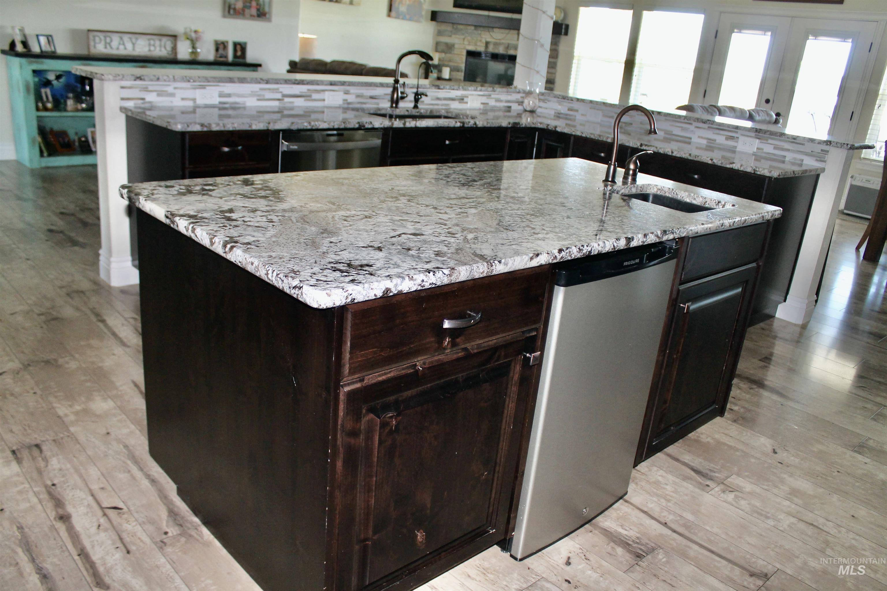 2464 E 3719 N, Twin Falls, Idaho 83301, 5 Bedrooms, 3.5 Bathrooms, Residential For Sale, Price $889,900, 98957043