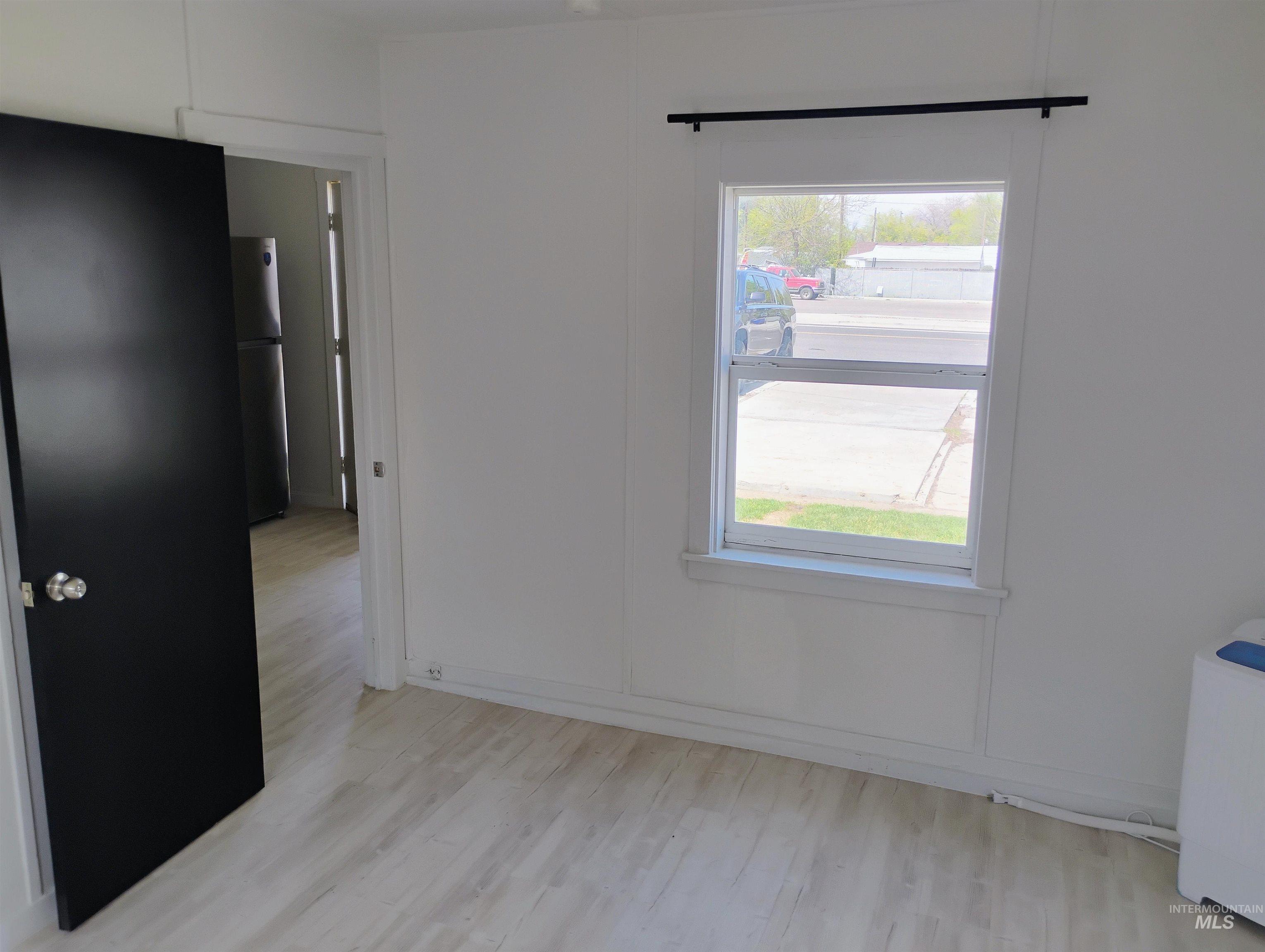 125 Shoup Ave W, Twin Falls, Idaho 83301, 7 Bedrooms, 4.5 Bathrooms, Residential For Sale, Price $500,000,MLS 98957057