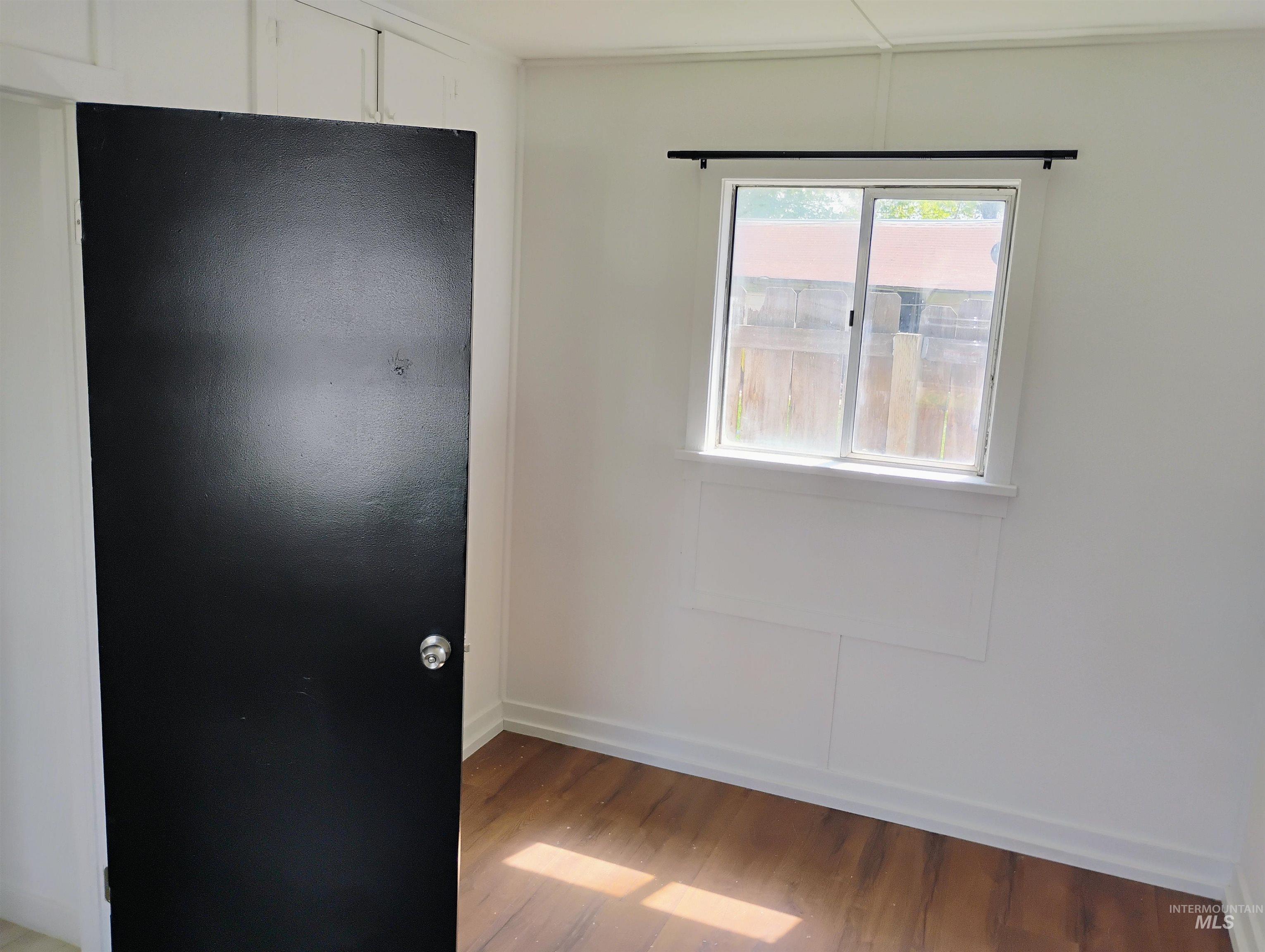 125 Shoup Ave W, Twin Falls, Idaho 83301, 7 Bedrooms, 4.5 Bathrooms, Residential For Sale, Price $500,000,MLS 98957057