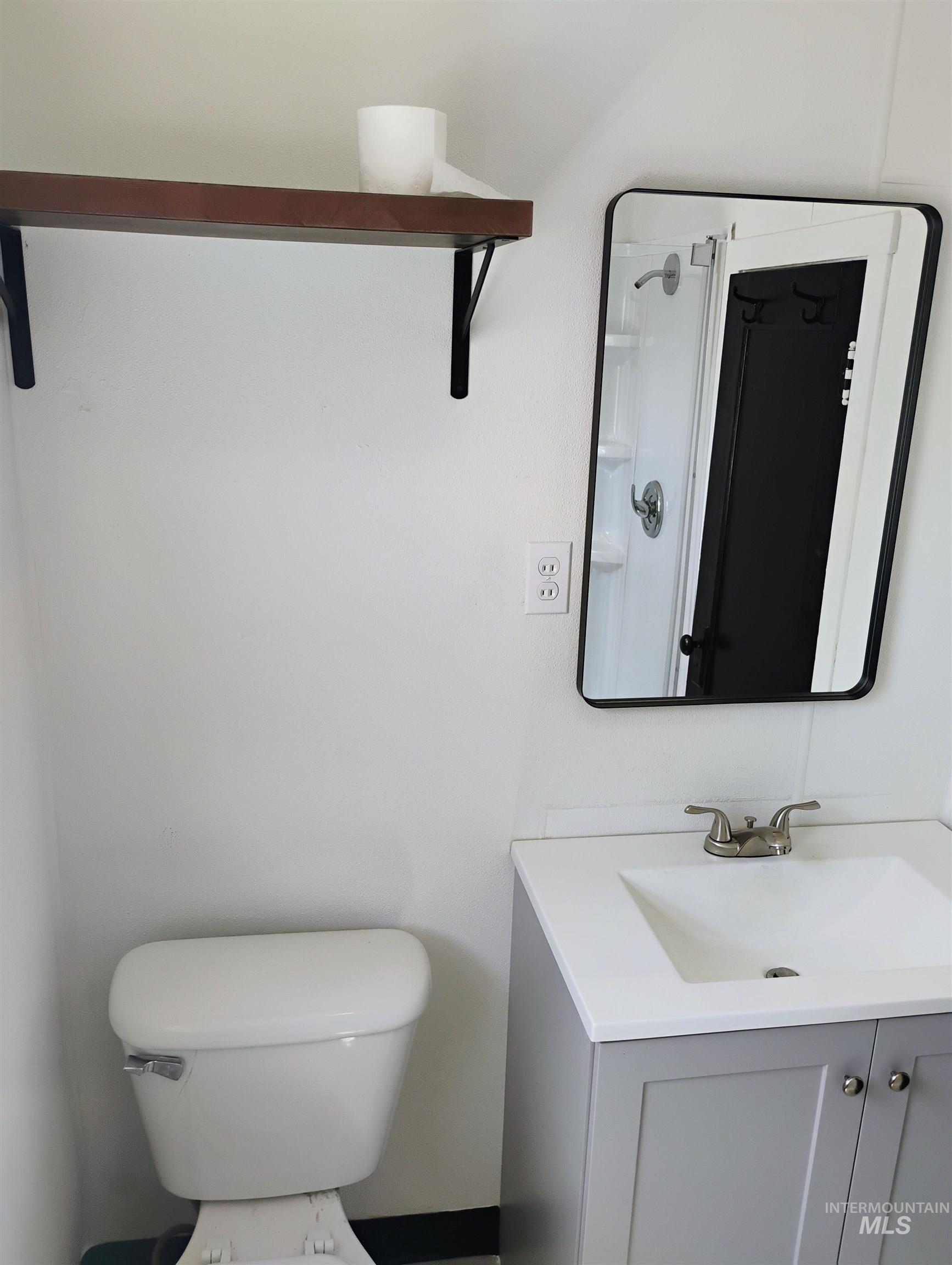 195 Washington St N, Twin Falls, Idaho 83301, 4 Bedrooms, 2.5 Bathrooms, Residential Income For Sale, Price $500,000,MLS 98957060