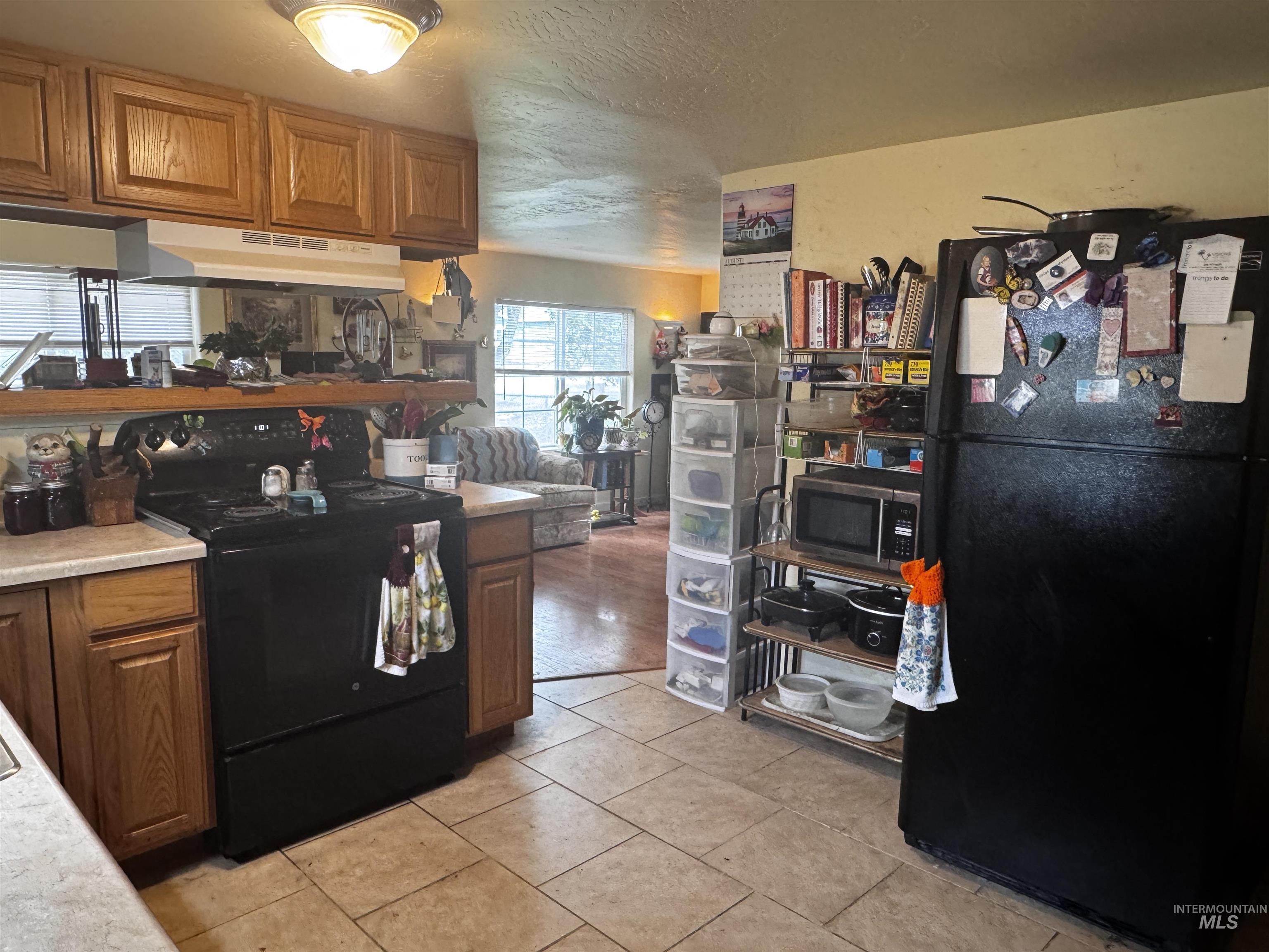 198 2nd Avenue South, Hagerman, Idaho 83332, 2 Bedrooms, 2 Bathrooms, Residential For Sale, Price $209,900, 98957085