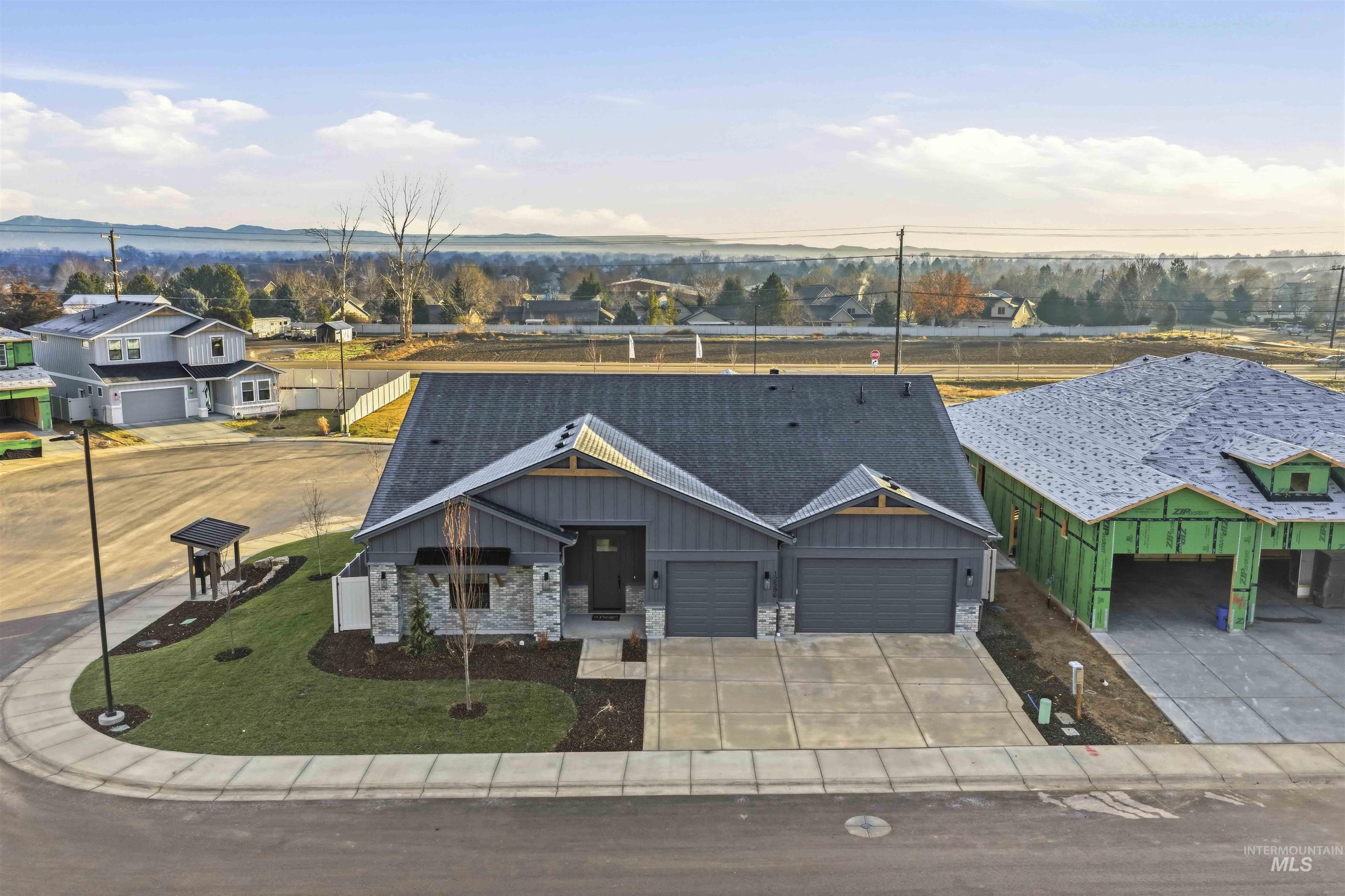 12596 S Lenora Pl., Nampa, Idaho 83686, 3 Bedrooms, 2.5 Bathrooms, Residential For Sale, Price $724,999,MLS 98957086