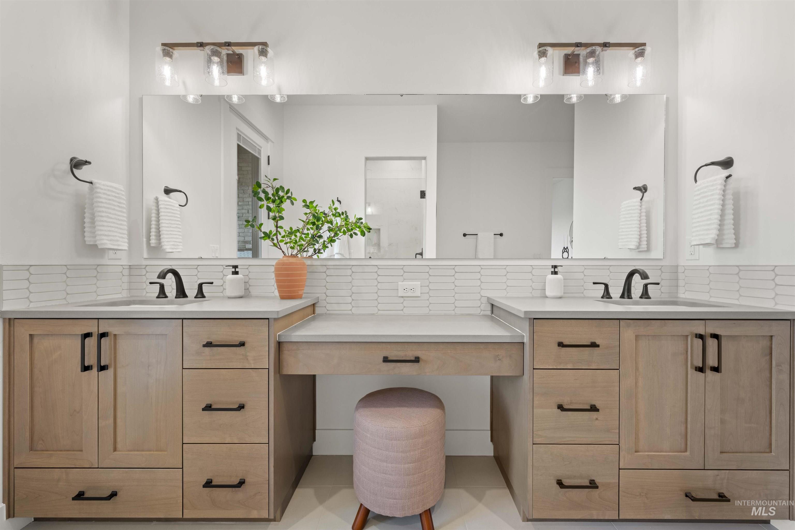 12596 S Lenora Pl., Nampa, Idaho 83686, 3 Bedrooms, 2.5 Bathrooms, Residential For Sale, Price $724,999,MLS 98957086