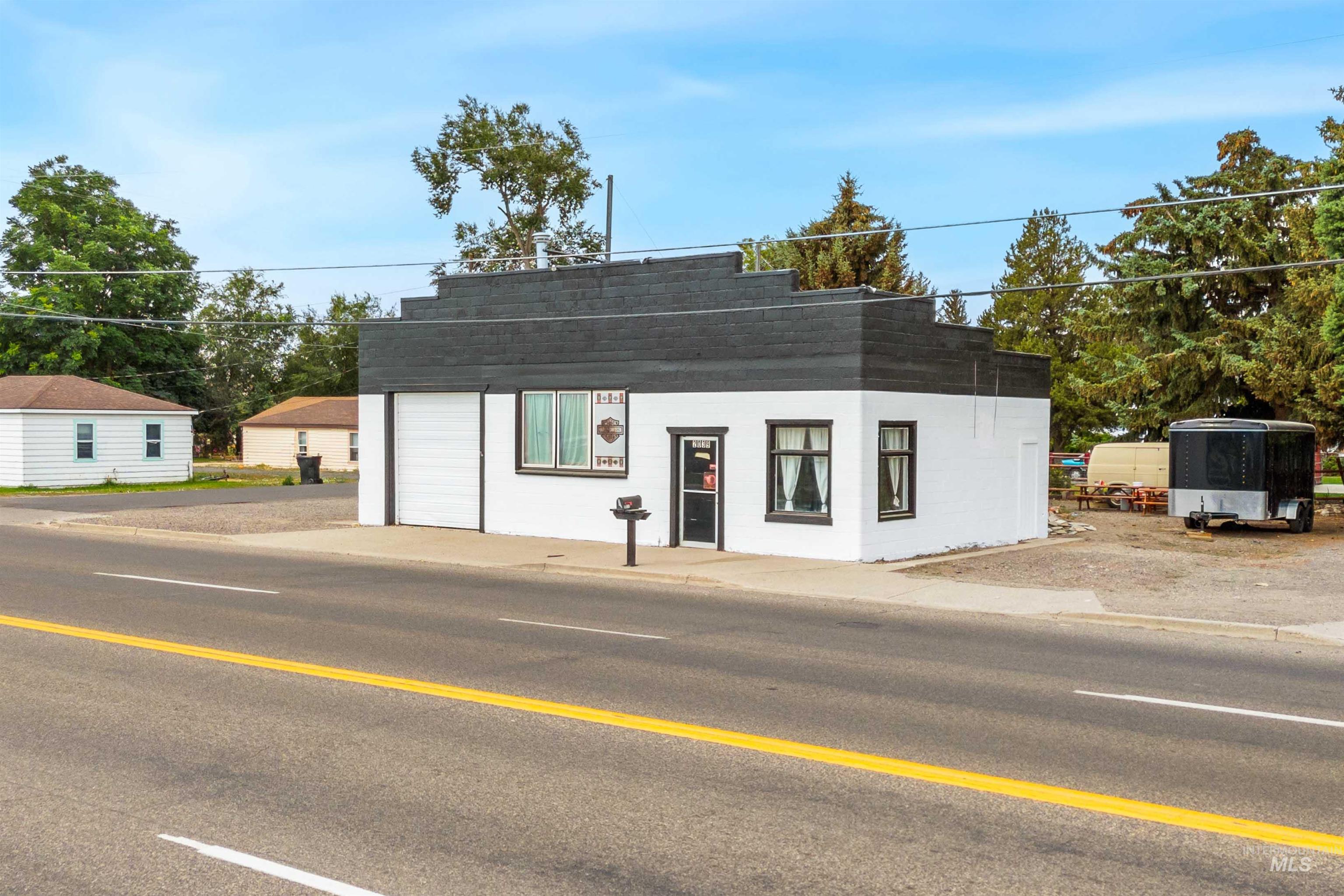 2039 Main St, Gooding, Idaho 83330, 2 Bedrooms, 2 Bathrooms, Residential For Sale, Price $298,000, 98957116