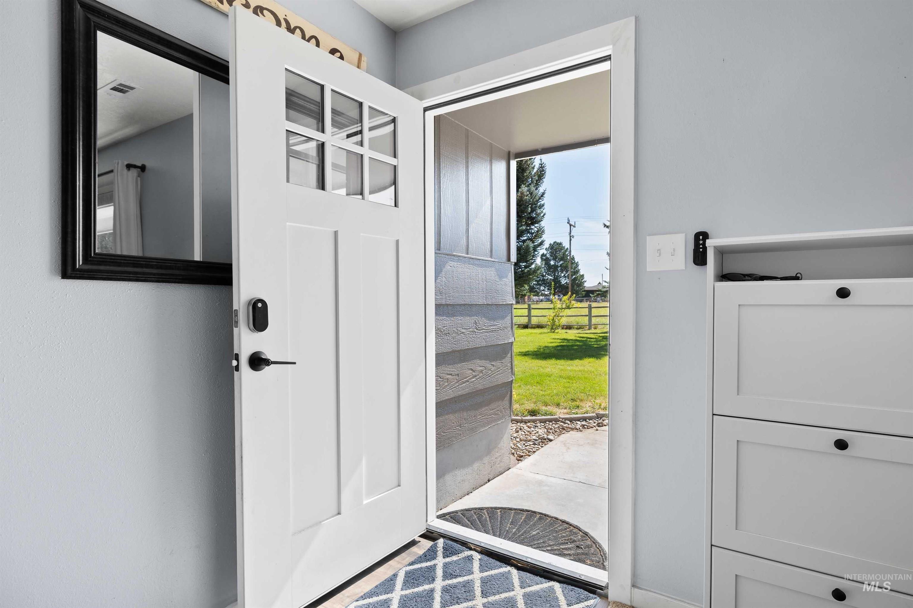 3983 N 2300 E, Filer, Idaho 83328, 4 Bedrooms, 3 Bathrooms, Residential For Sale, Price $594,900,MLS 98957121