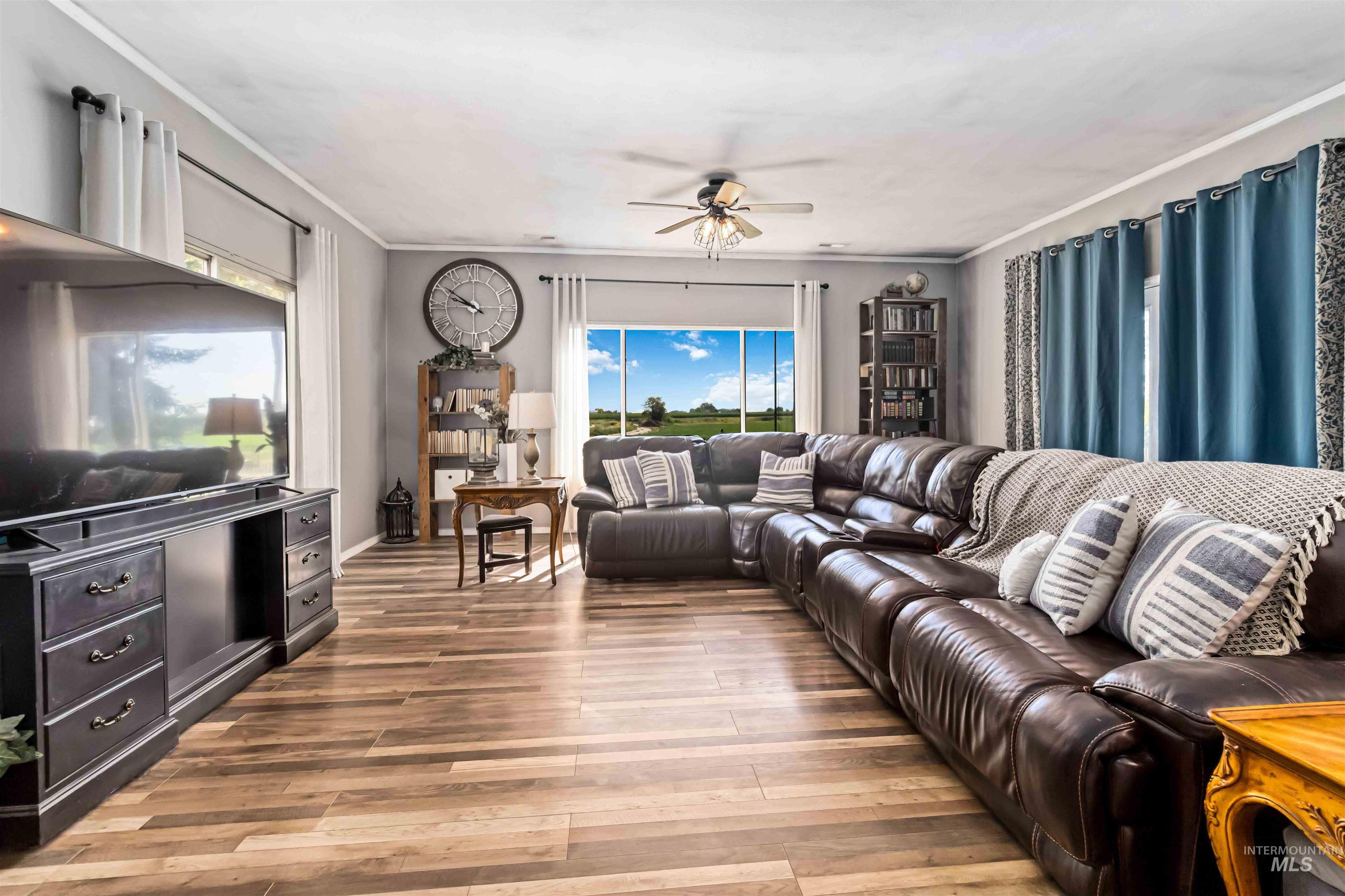 5805 E Denver Rd, New Plymouth, Idaho 83655, 6 Bedrooms, 4 Bathrooms, Residential For Sale, Price $1,295,000,MLS 98957126