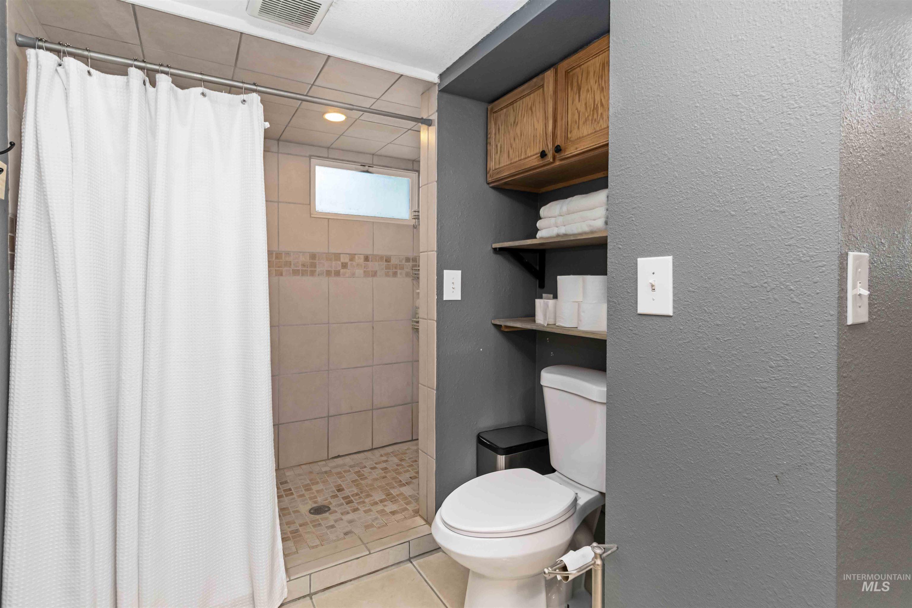 5805 E Denver Rd, New Plymouth, Idaho 83655, 6 Bedrooms, 4 Bathrooms, Residential For Sale, Price $1,295,000,MLS 98957126