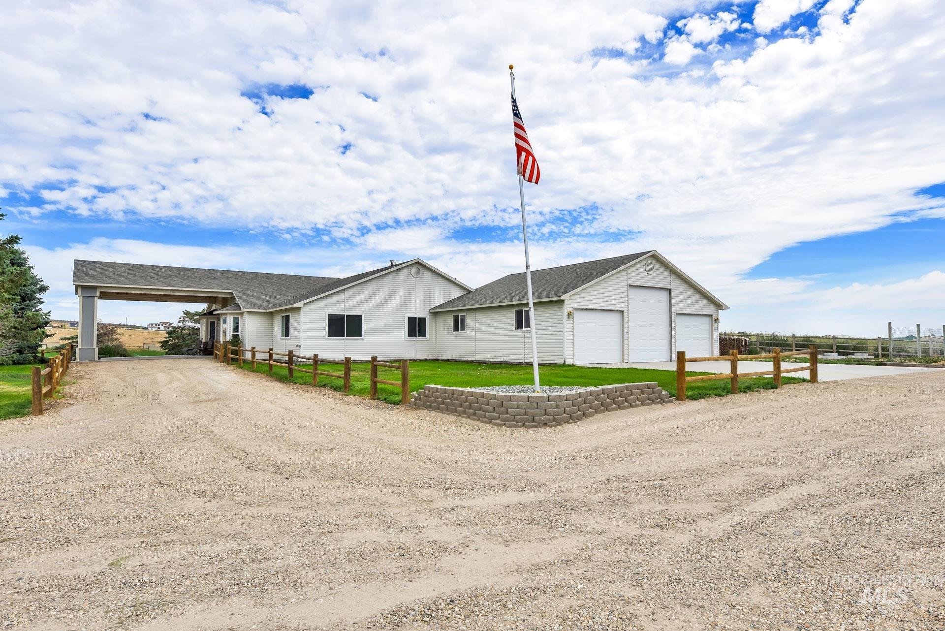 9770 Farner Rd, Nampa, Idaho 83686-9148, 3 Bedrooms, 3 Bathrooms, Farm & Ranch For Sale, Price $1,200,000, 98957131
