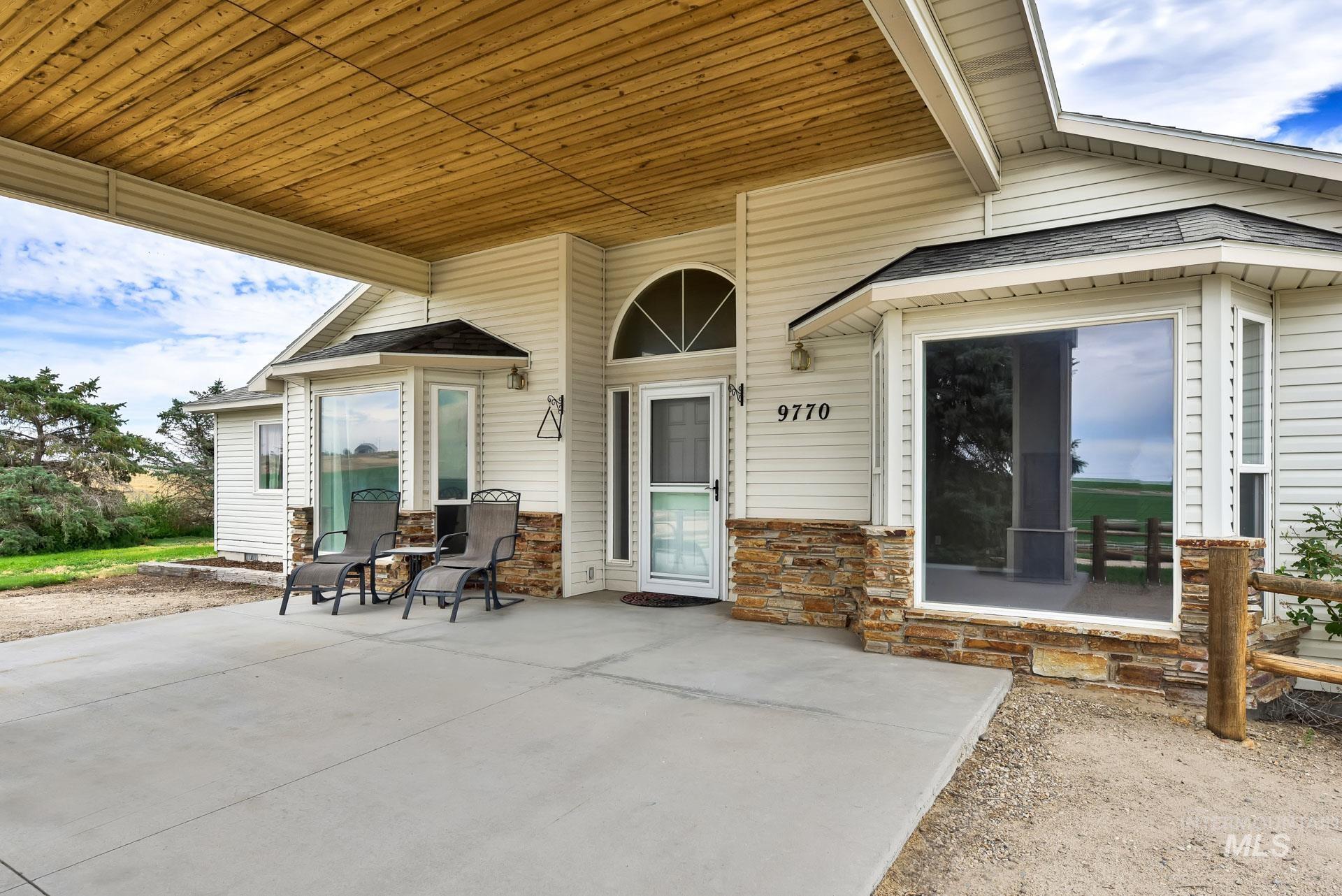 9770 Farner Rd, Nampa, Idaho 83686-9148, 3 Bedrooms, 3 Bathrooms, Farm & Ranch For Sale, Price $1,200,000, 98957131