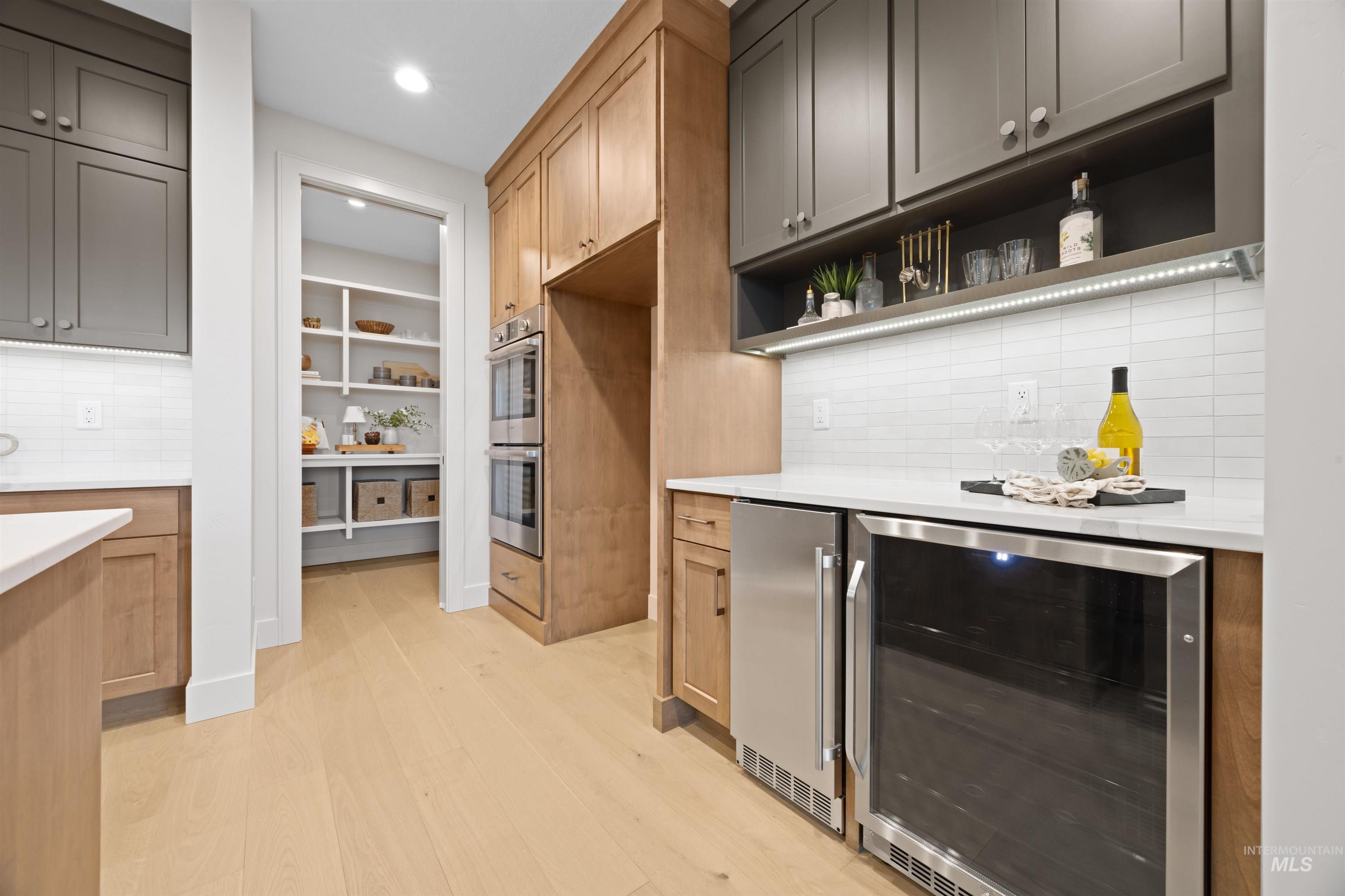 2141 N Palaestra Ave, Eagle, Idaho 83616, 4 Bedrooms, 3 Bathrooms, Residential For Sale, Price $1,049,500,MLS 98957138