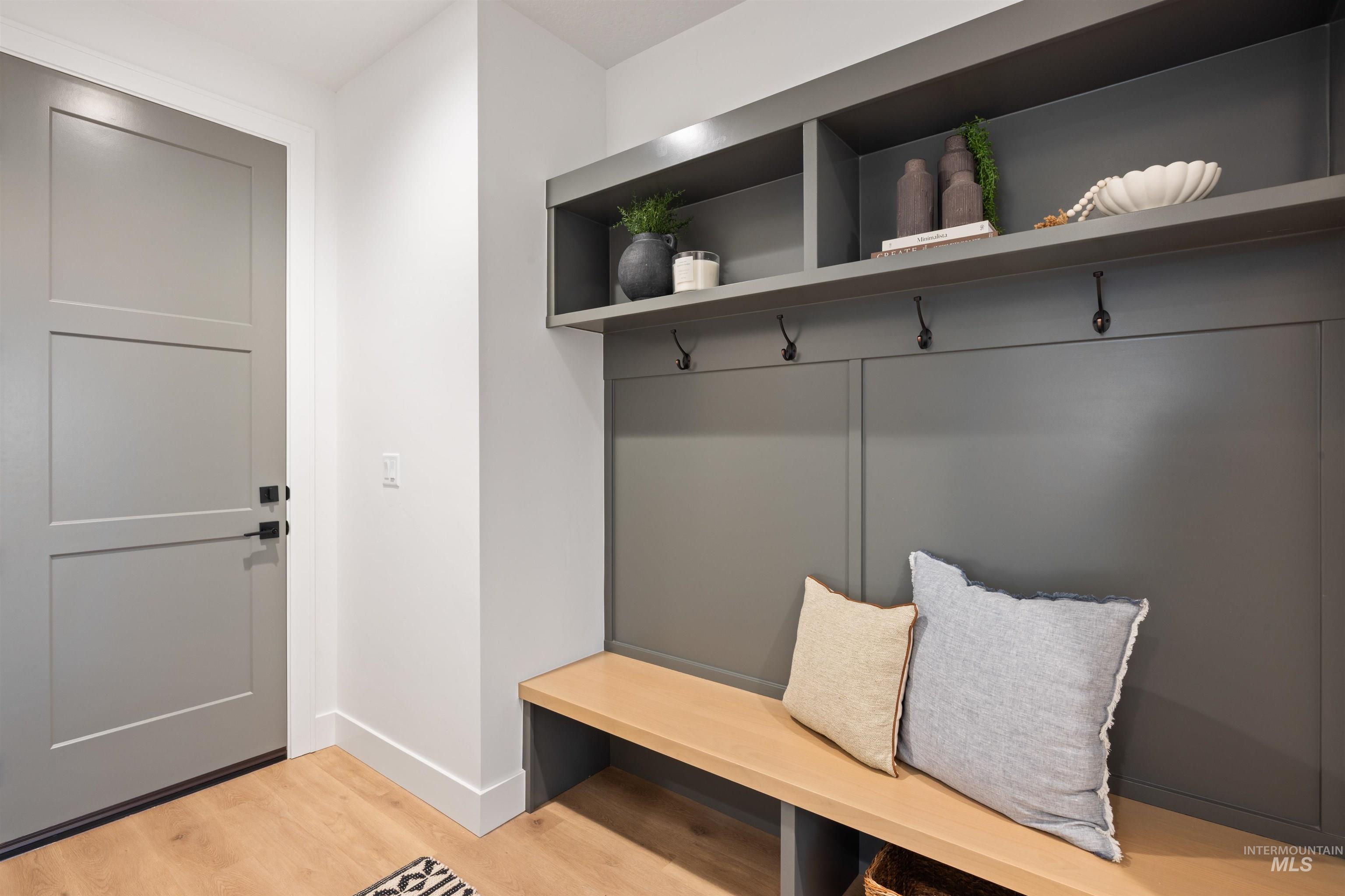 2229 N Buhrstone Ave, Eagle, Idaho 83616, 3 Bedrooms, 3.5 Bathrooms, Residential For Sale, Price $1,074,900,MLS 98957140