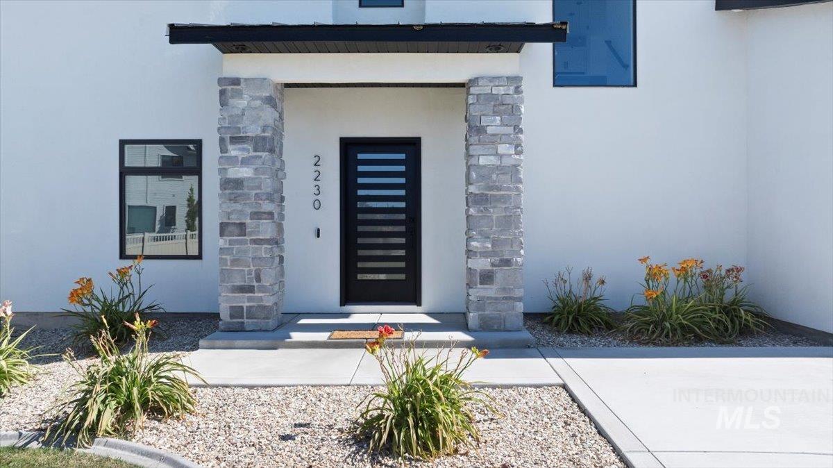 2230 Stricker Pl, Twin Falls, Idaho 83301, 4 Bedrooms, 2.5 Bathrooms, Residential For Sale, Price $774,900, 98957148
