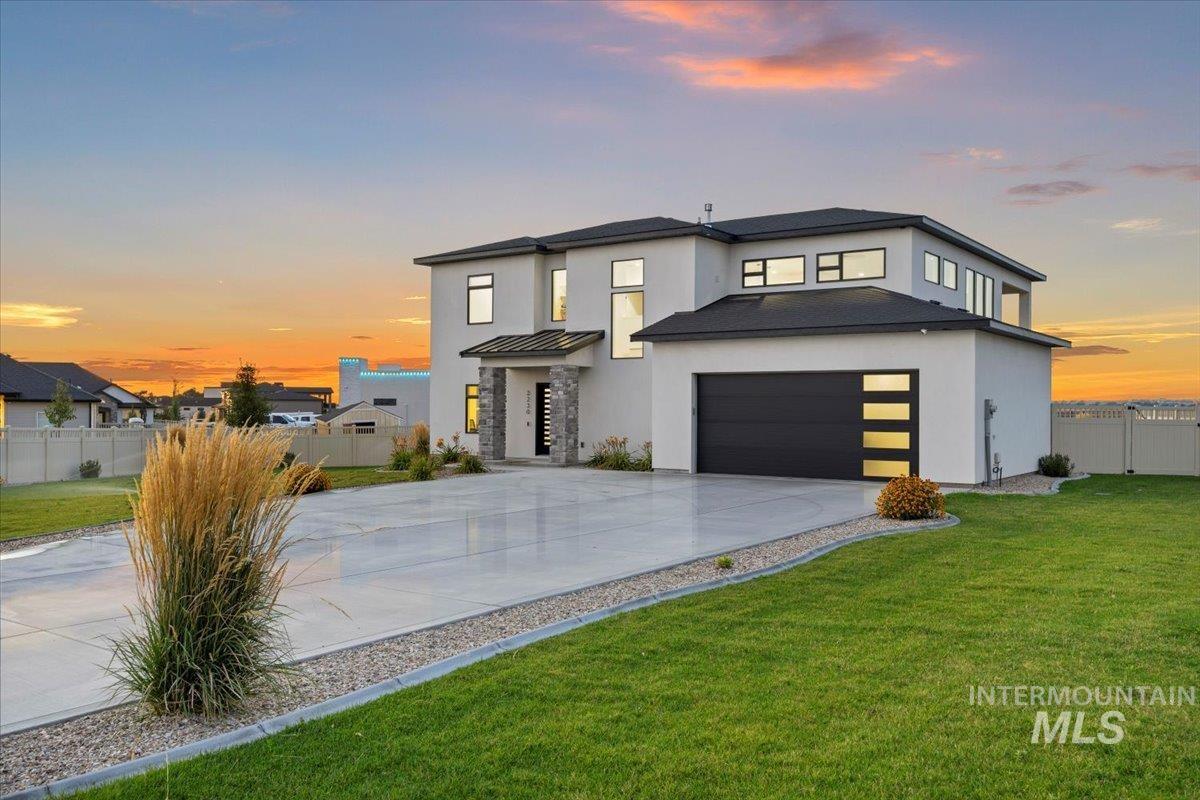 2230 Stricker Pl, Twin Falls, Idaho 83301, 4 Bedrooms, 2.5 Bathrooms, Residential For Sale, Price $774,900, 98957148