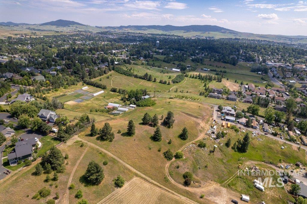 700 Empire LN, Moscow, Idaho 83843, Land For Sale, Price $999,000, 98957164