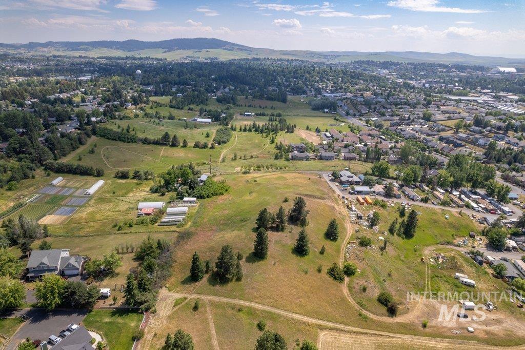 700 Empire LN, Moscow, Idaho 83843, Land For Sale, Price $999,000, 98957164