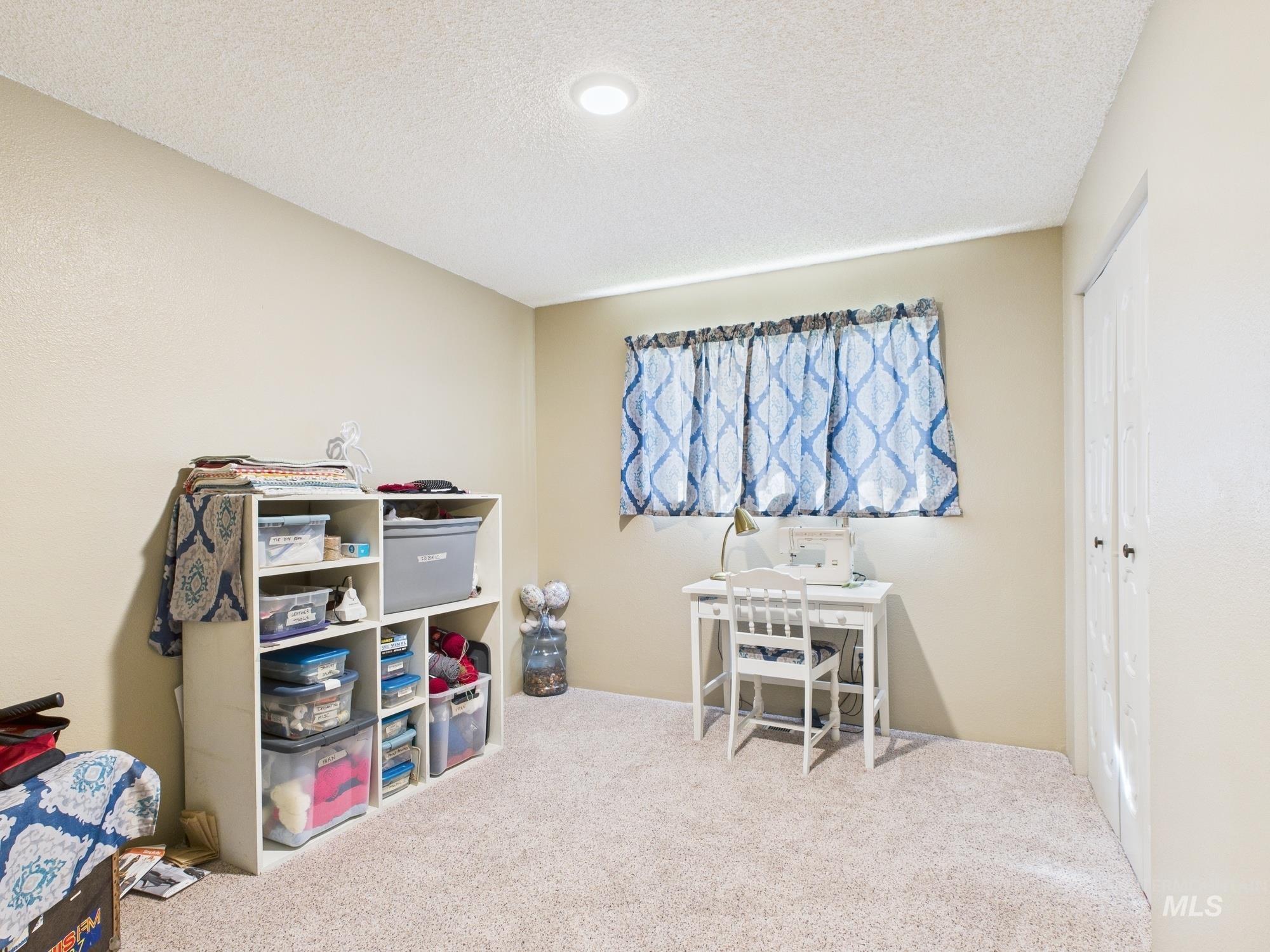 3585 Country Club Drive, Lewiston, Idaho 83501, 5 Bedrooms, 3 Bathrooms, Residential For Sale, Price $480,000, 98957165