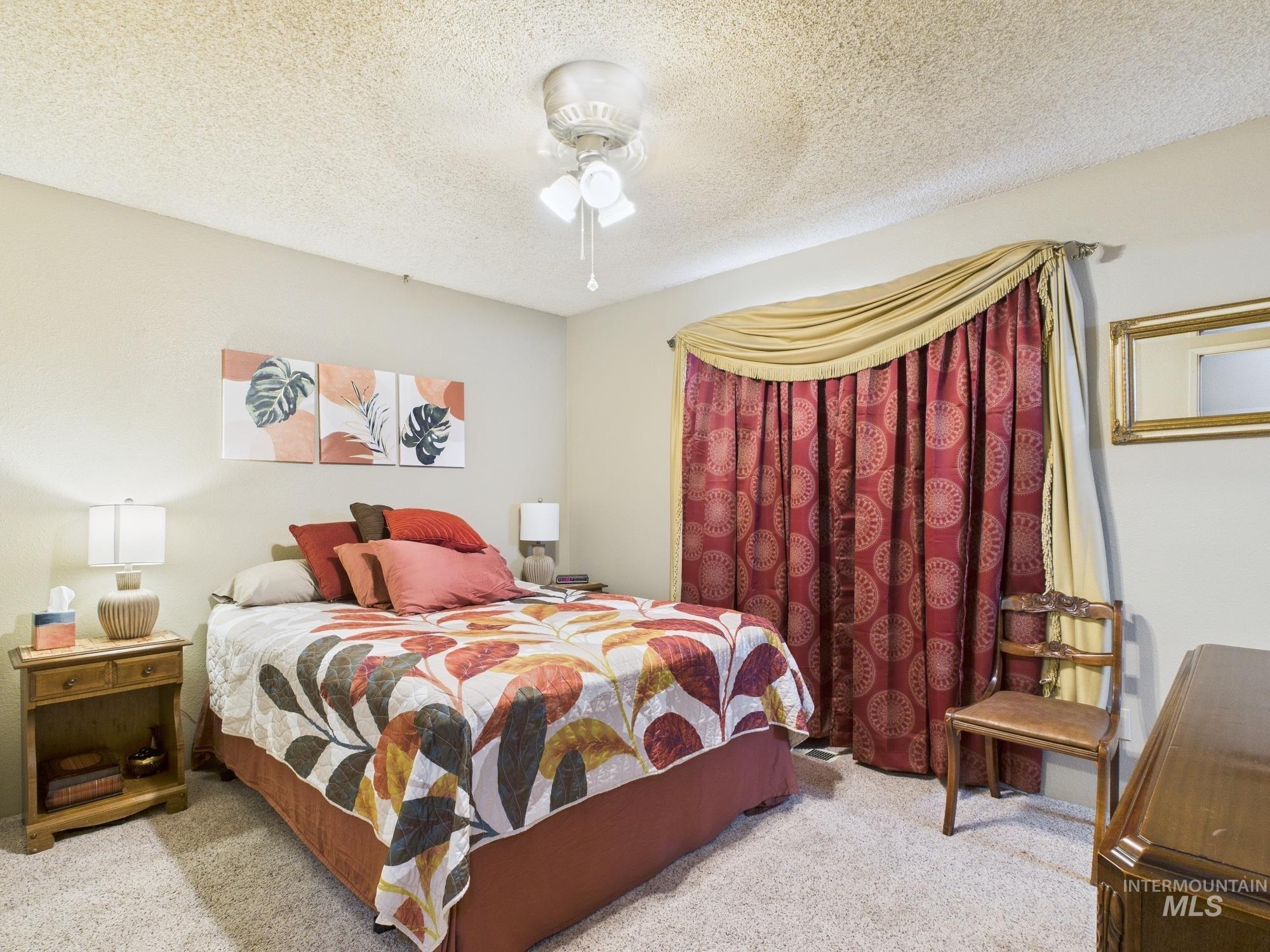 3585 Country Club Drive, Lewiston, Idaho 83501, 5 Bedrooms, 3 Bathrooms, Residential For Sale, Price $480,000, 98957165