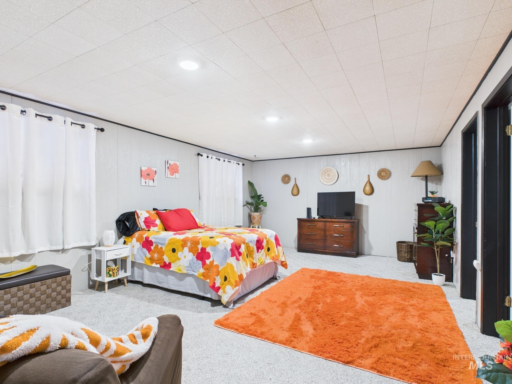 3585 Country Club Drive, Lewiston, Idaho 83501, 5 Bedrooms, 3 Bathrooms, Residential For Sale, Price $480,000, 98957165