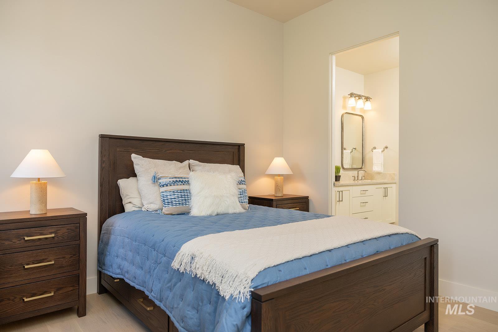 27 Streamside Drive, Hailey, Idaho 83333, 4 Bedrooms, 3.5 Bathrooms, Residential For Sale, Price $2,999,000,MLS 98957173