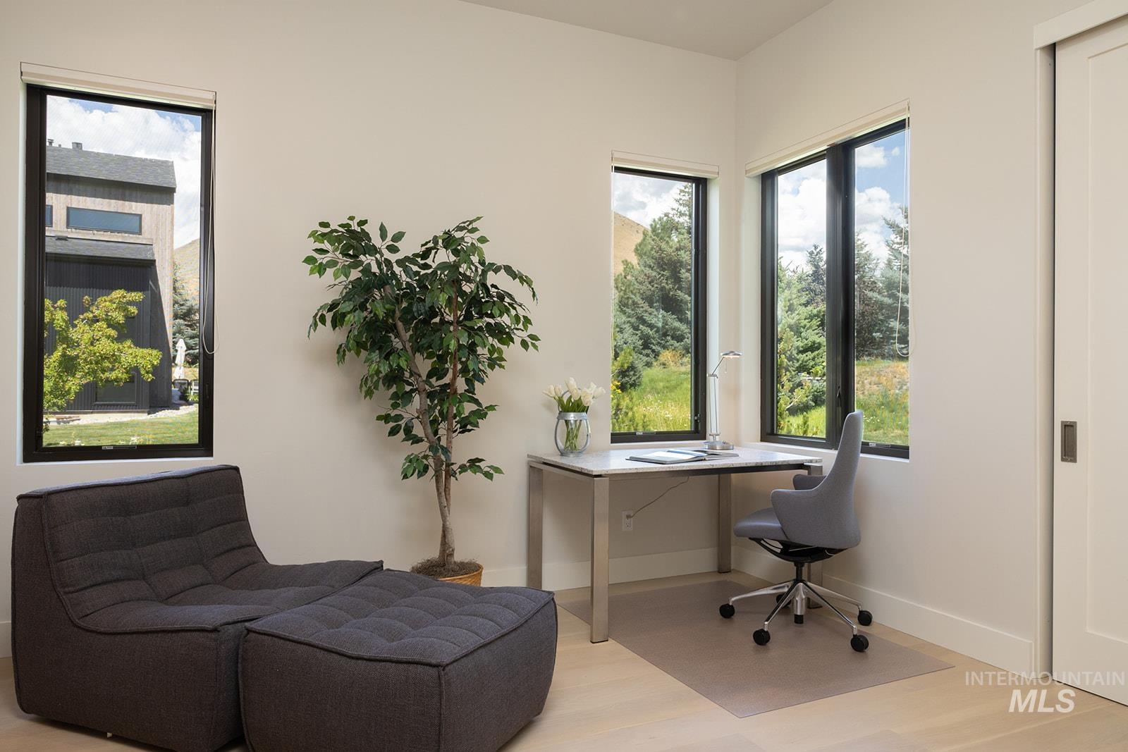 27 Streamside Drive, Hailey, Idaho 83333, 4 Bedrooms, 3.5 Bathrooms, Residential For Sale, Price $2,999,000,MLS 98957173