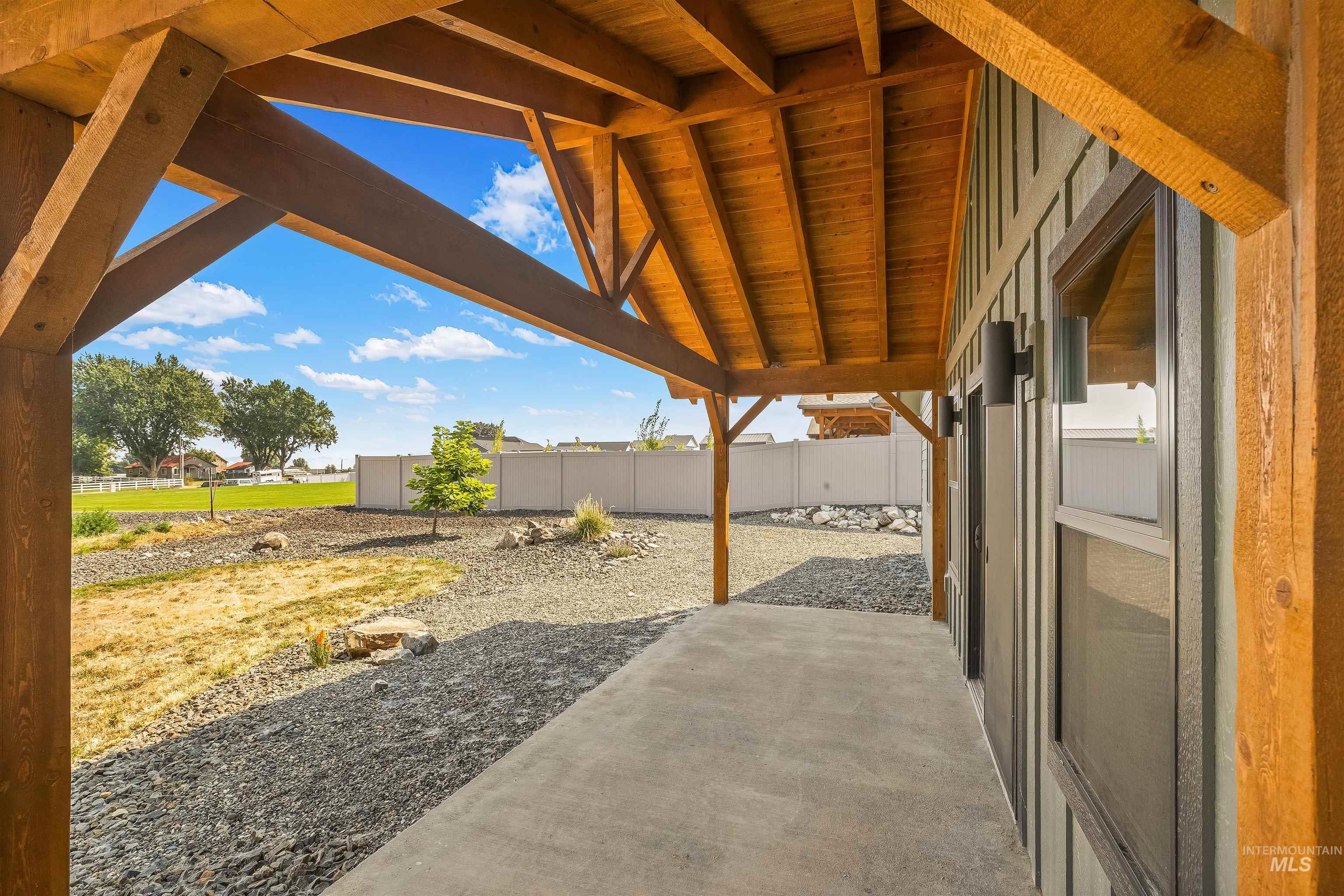 2213 Powers Drive, Lewiston, Idaho 83501, 3 Bedrooms, 2.5 Bathrooms, Residential For Sale, Price $530,000,MLS 98957177