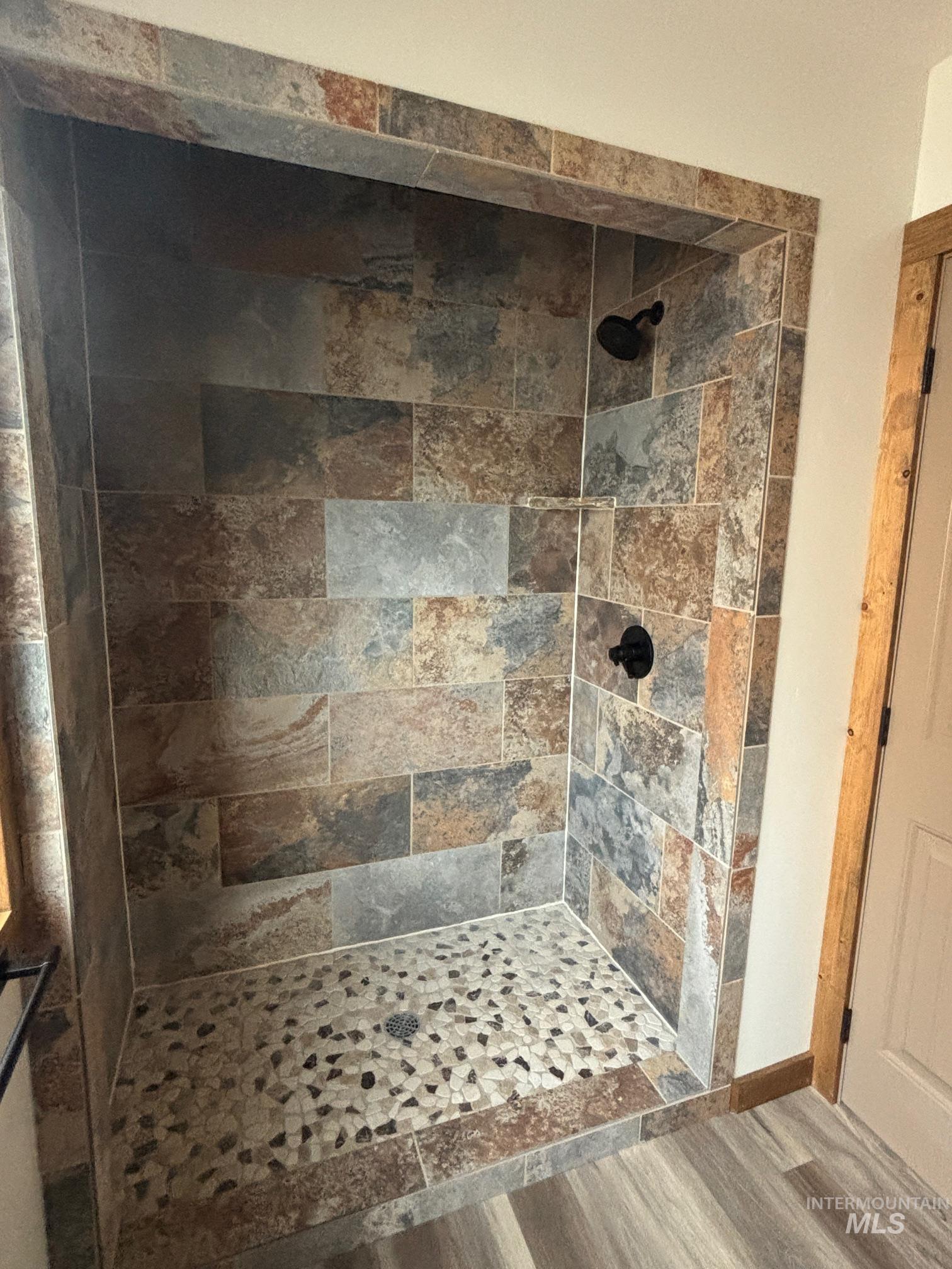 2213 Powers Drive, Lewiston, Idaho 83501, 3 Bedrooms, 2.5 Bathrooms, Residential For Sale, Price $523,000,MLS 98957177