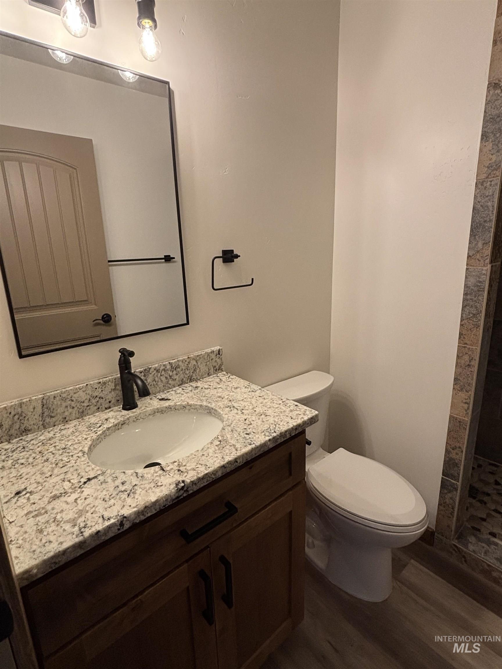 2213 Powers Drive, Lewiston, Idaho 83501, 3 Bedrooms, 2.5 Bathrooms, Residential For Sale, Price $530,000,MLS 98957177
