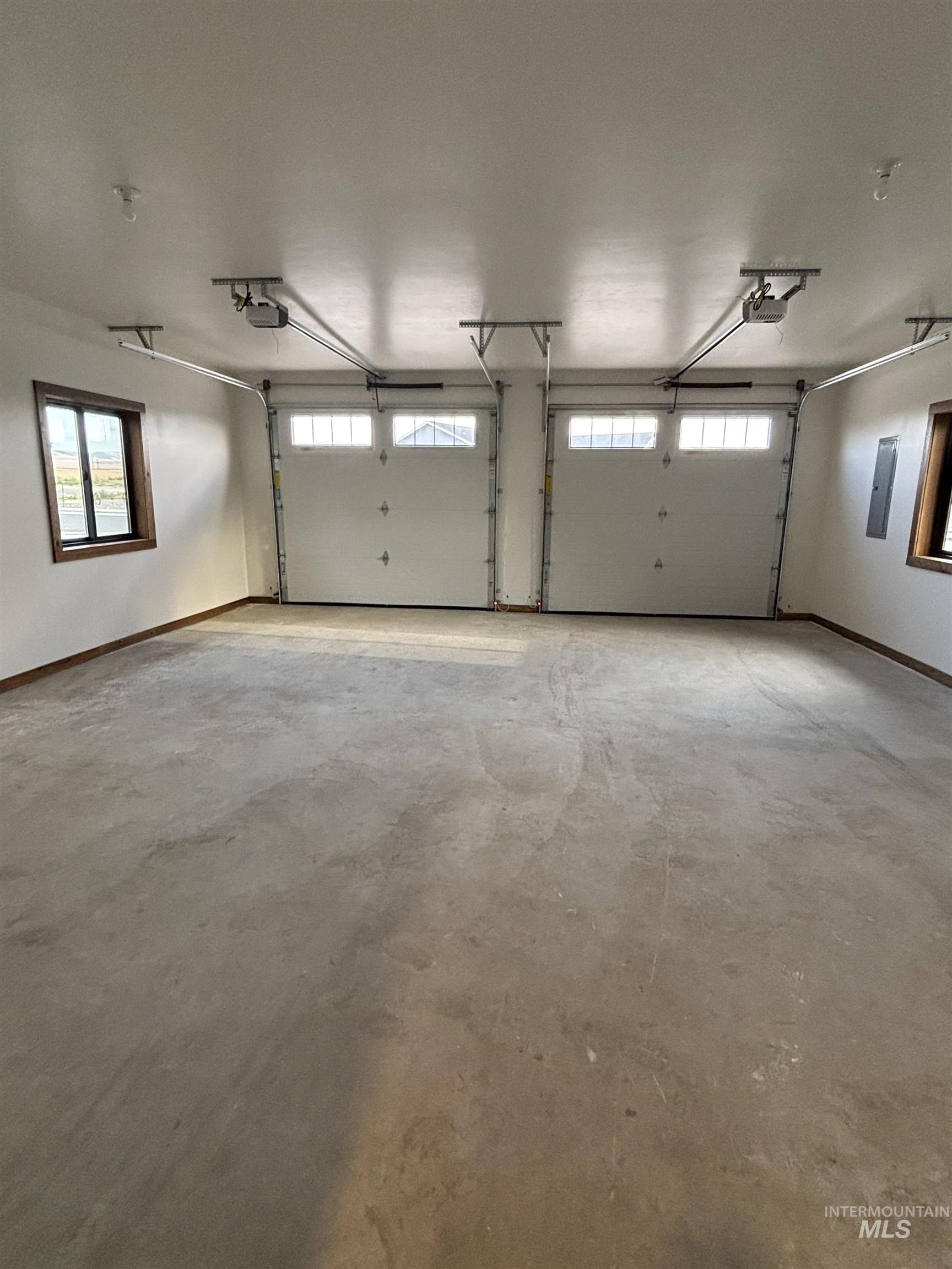2213 Powers Drive, Lewiston, Idaho 83501, 3 Bedrooms, 2.5 Bathrooms, Residential For Sale, Price $530,000,MLS 98957177