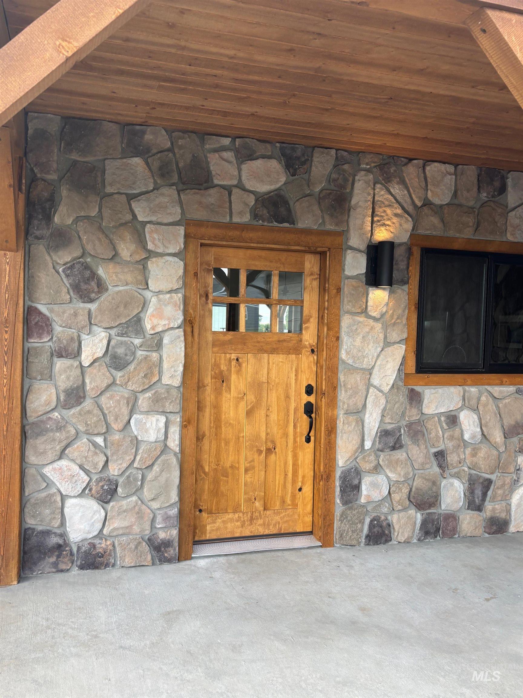 2213 Powers Drive, Lewiston, Idaho 83501, 3 Bedrooms, 2.5 Bathrooms, Residential For Sale, Price $523,000,MLS 98957177