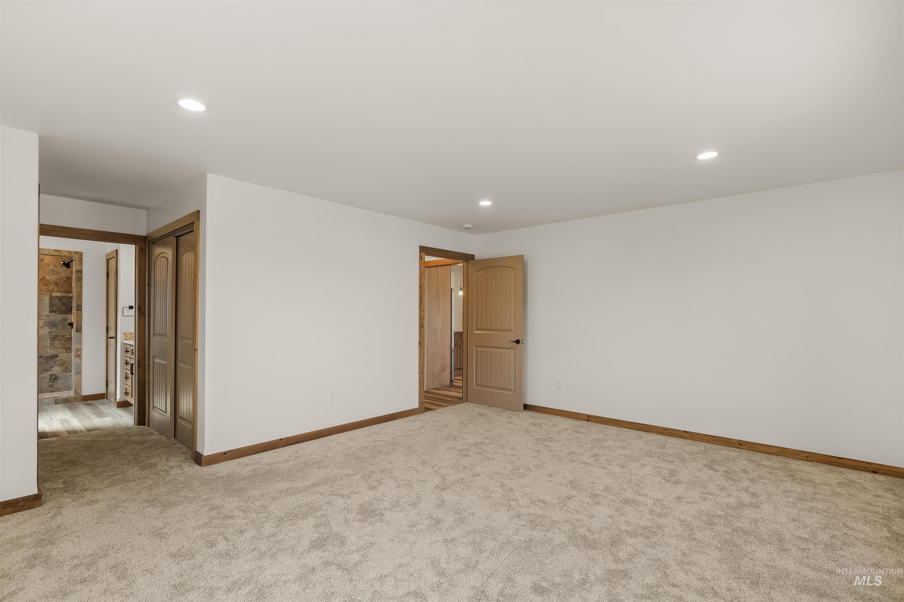 2213 Powers Drive, Lewiston, Idaho 83501, 3 Bedrooms, 2.5 Bathrooms, Residential For Sale, Price $530,000,MLS 98957177