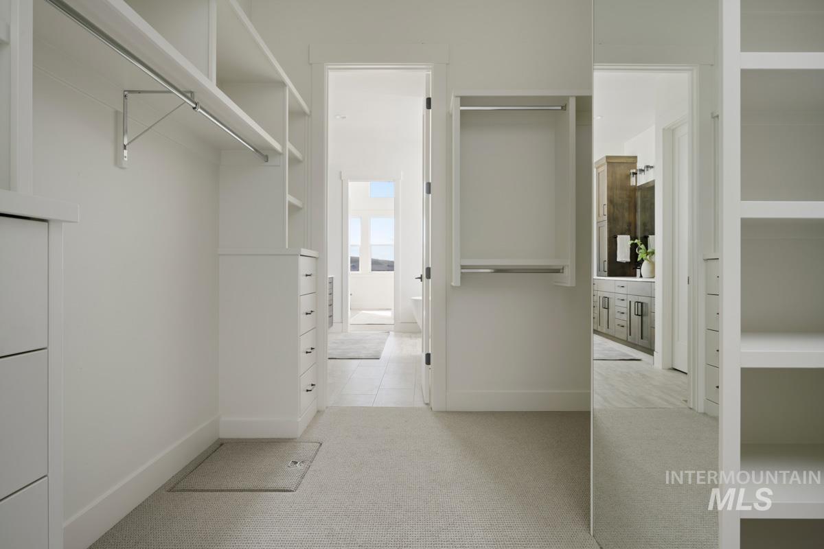 495 Discovery Drive, Donnelly, Idaho 83615, 4 Bedrooms, 4 Bathrooms, Residential For Sale, Price $2,900,000,MLS 98957226