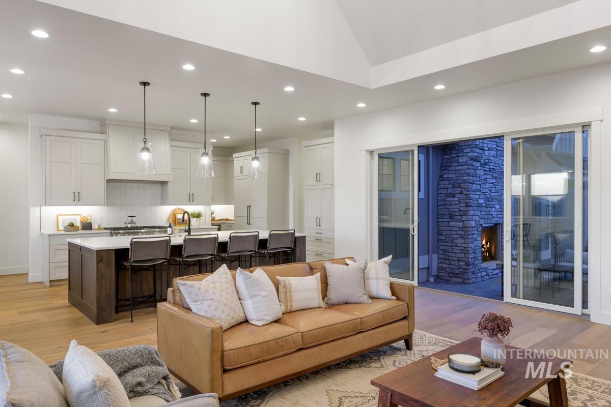 495 Discovery Drive, Donnelly, Idaho 83615, 4 Bedrooms, 4 Bathrooms, Residential For Sale, Price $2,900,000,MLS 98957226