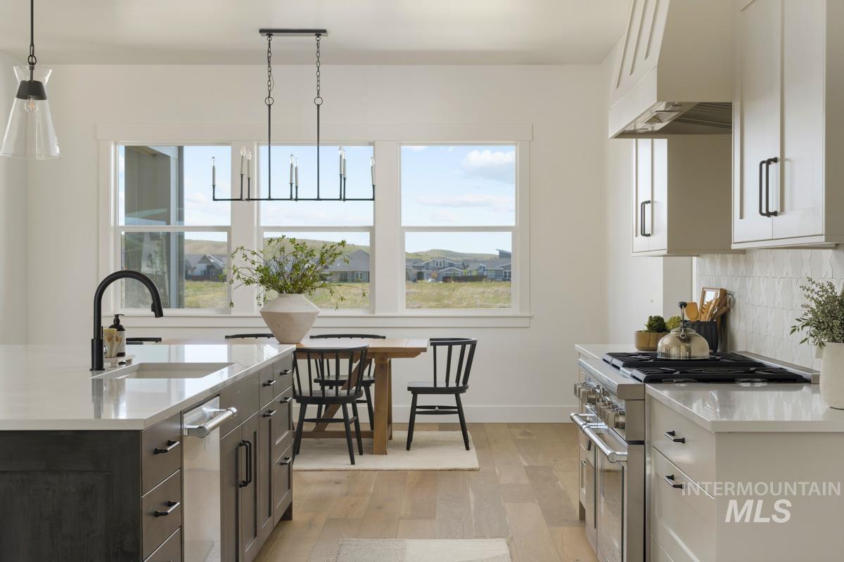 495 Discovery Drive, Donnelly, Idaho 83615, 4 Bedrooms, 4 Bathrooms, Residential For Sale, Price $2,900,000,MLS 98957226