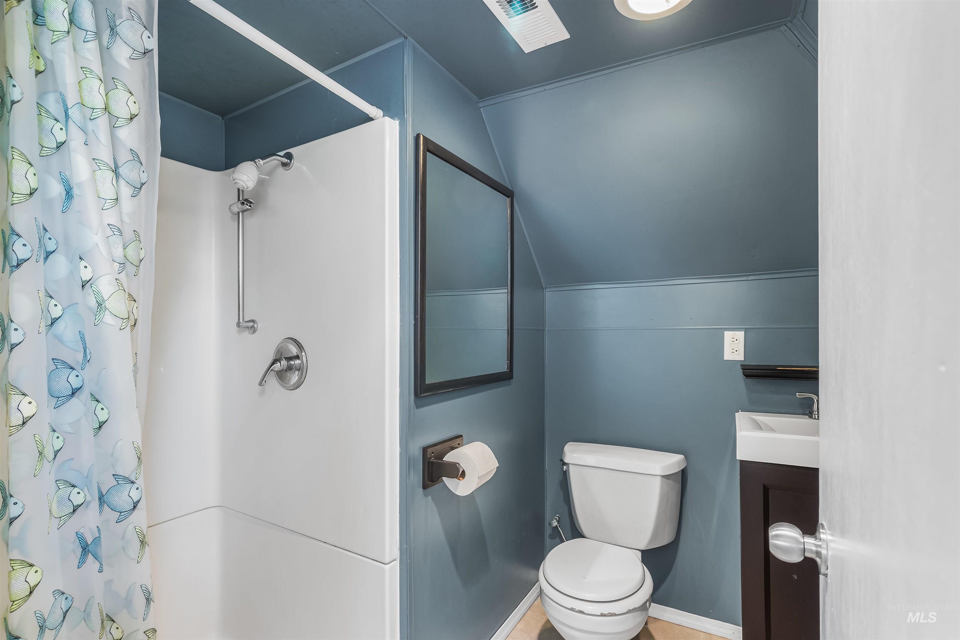 815 2nd Street, Asotin, Washington 99402, 4 Bedrooms, 2 Bathrooms, Residential For Sale, Price $334,900,MLS 98957301