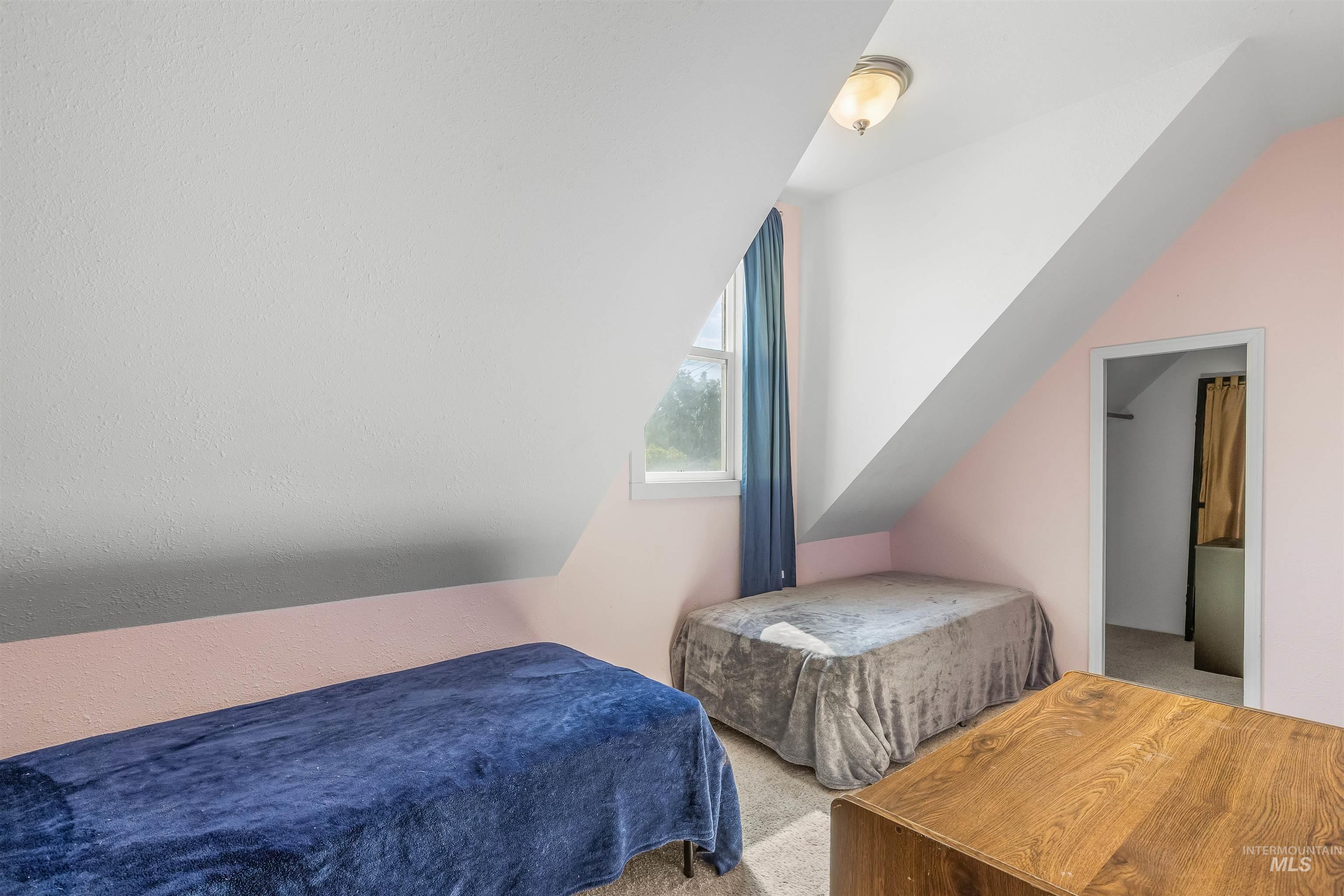 815 2nd Street, Asotin, Washington 99402, 4 Bedrooms, 2 Bathrooms, Residential For Sale, Price $334,900,MLS 98957301