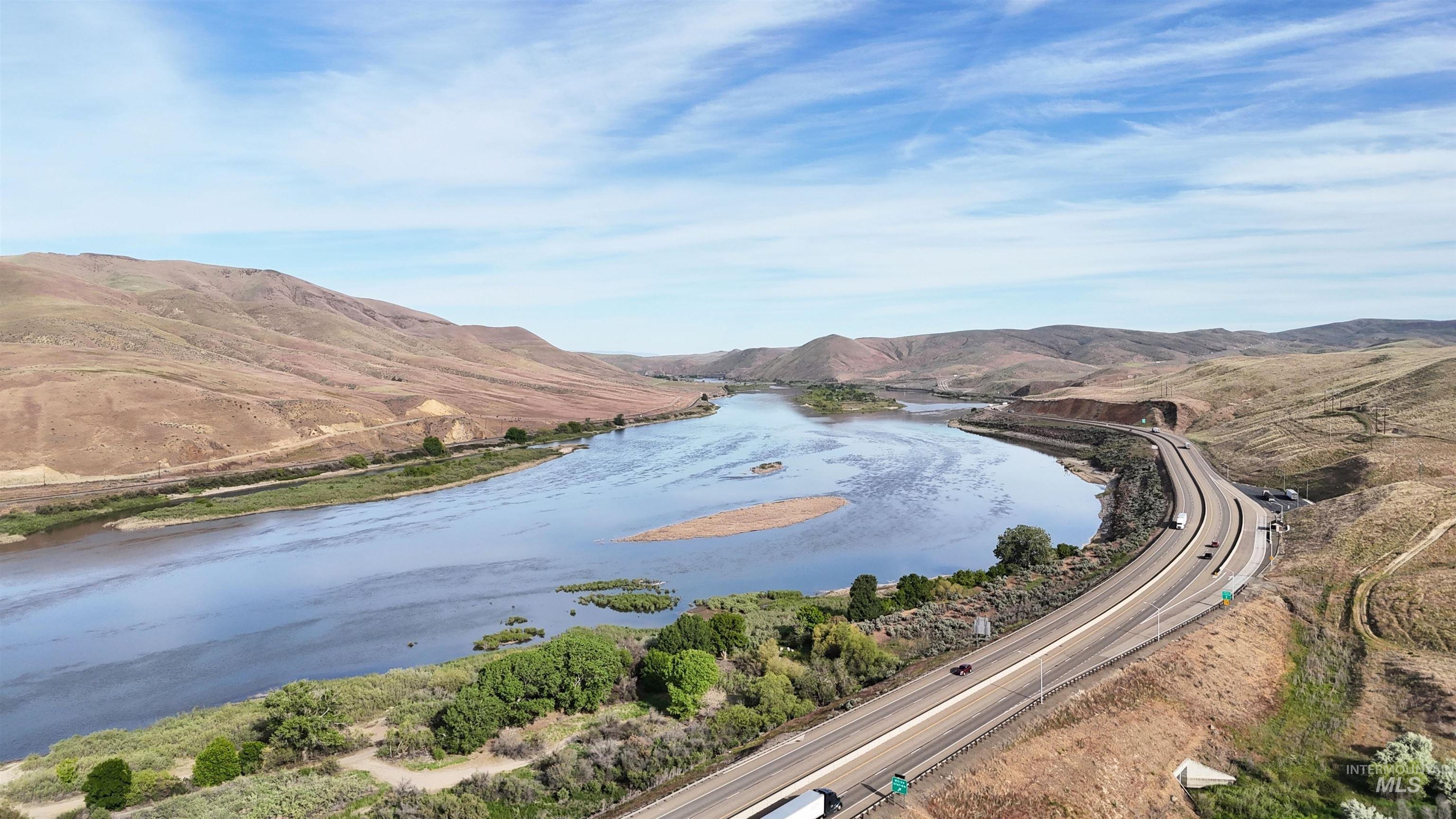 5850 Lockett Rd., Huntington, Oregon 97907, 4 Bedrooms, 2.5 Bathrooms, Farm & Ranch For Sale, Price $525,000,MLS 98957305