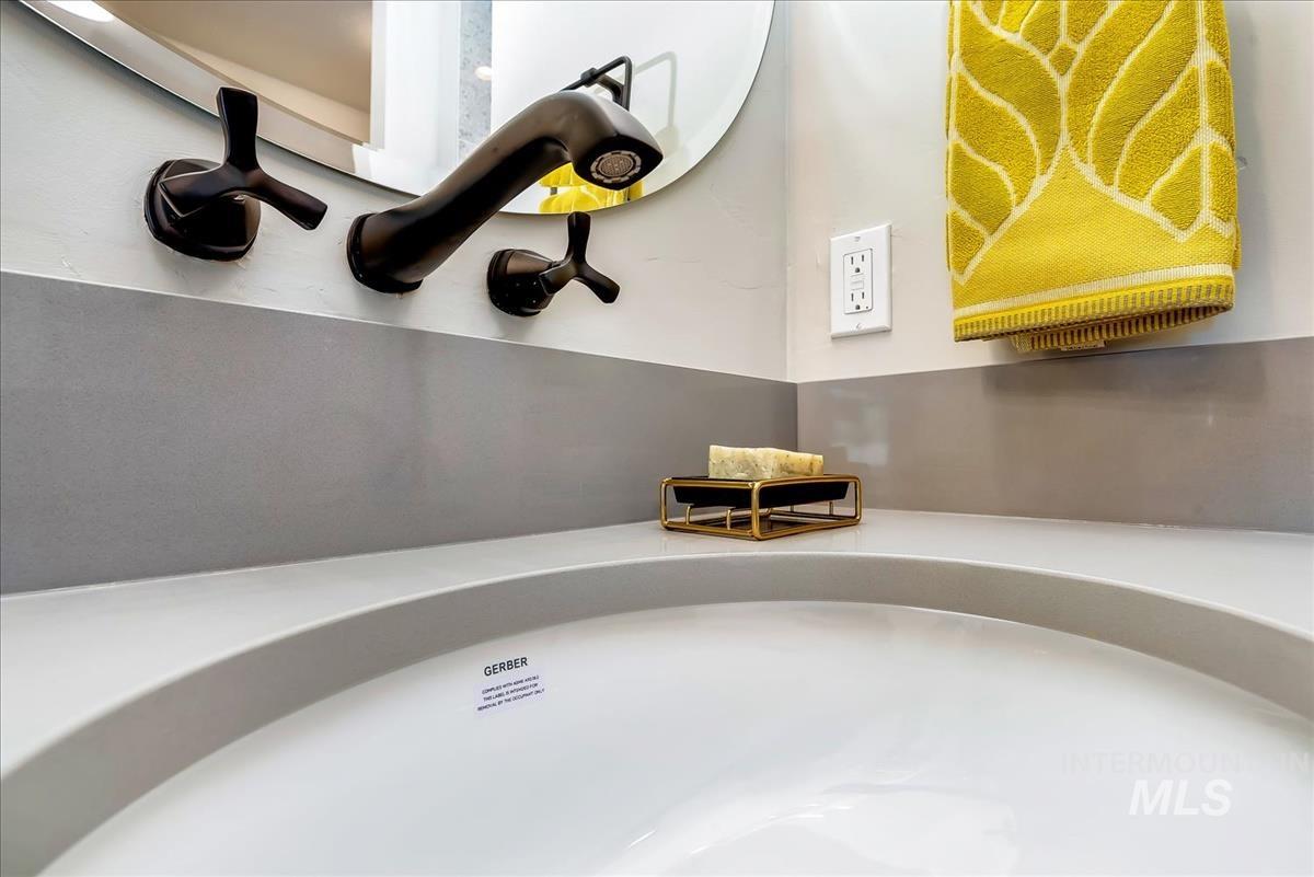 333 McNeil Ave, Middleton, Idaho 83644, 3 Bedrooms, 2 Bathrooms, Residential For Sale, Price $699,800,MLS 98957356