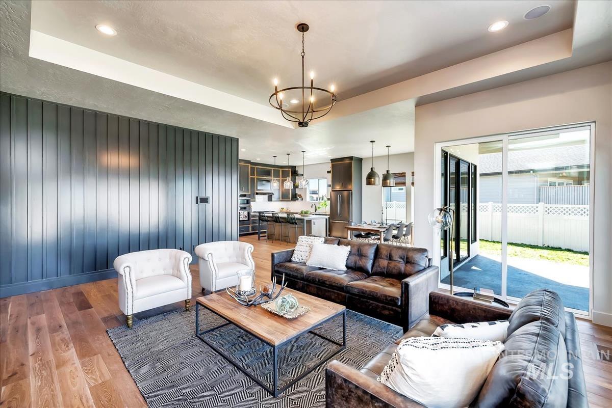 333 McNeil Ave, Middleton, Idaho 83644, 3 Bedrooms, 2 Bathrooms, Residential For Sale, Price $699,800,MLS 98957356