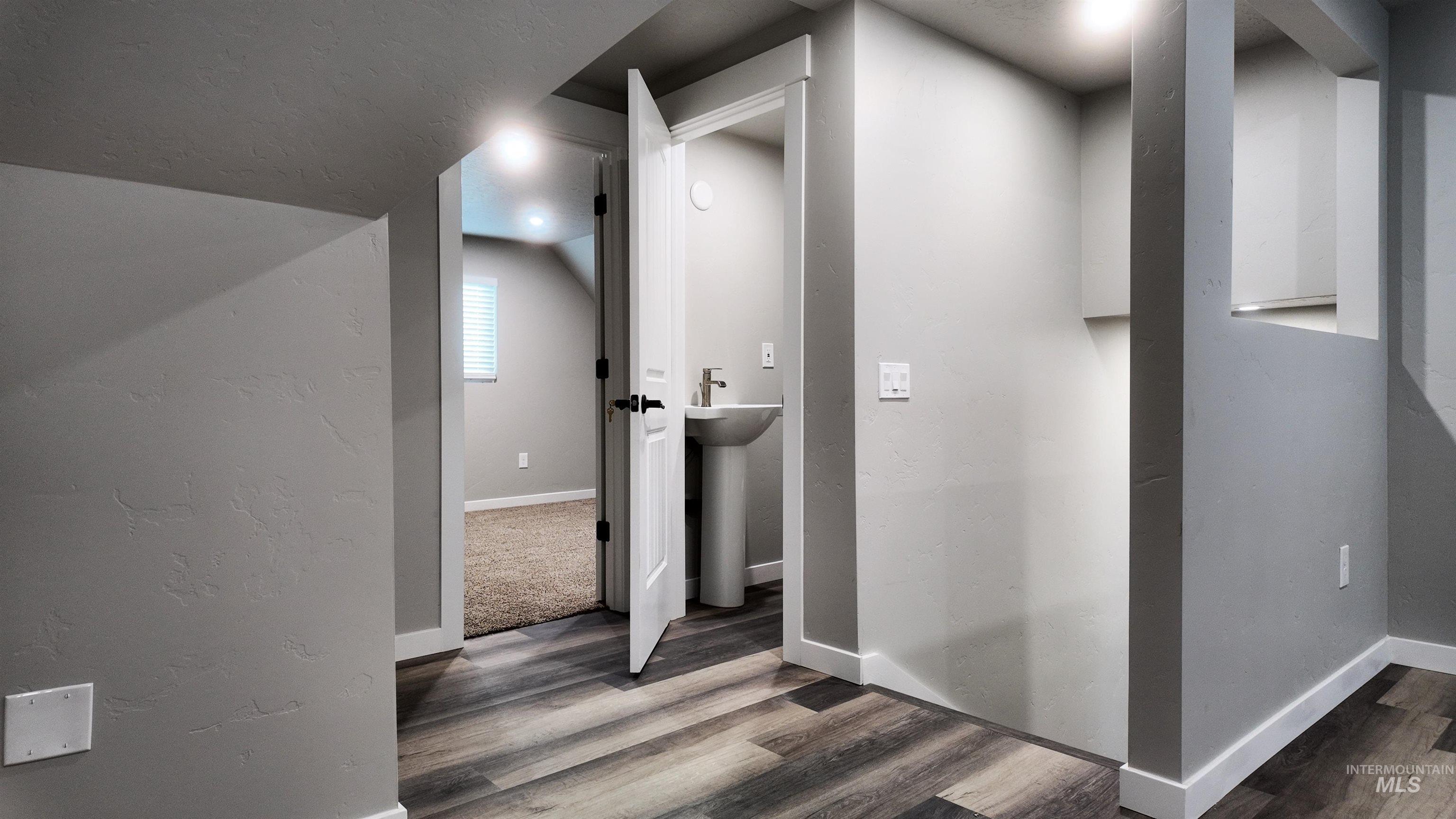 5850 Lockett Rd, Huntington, Oregon 97907, 4 Bedrooms, 2.5 Bathrooms, Residential For Sale, Price $525,000, 98957392