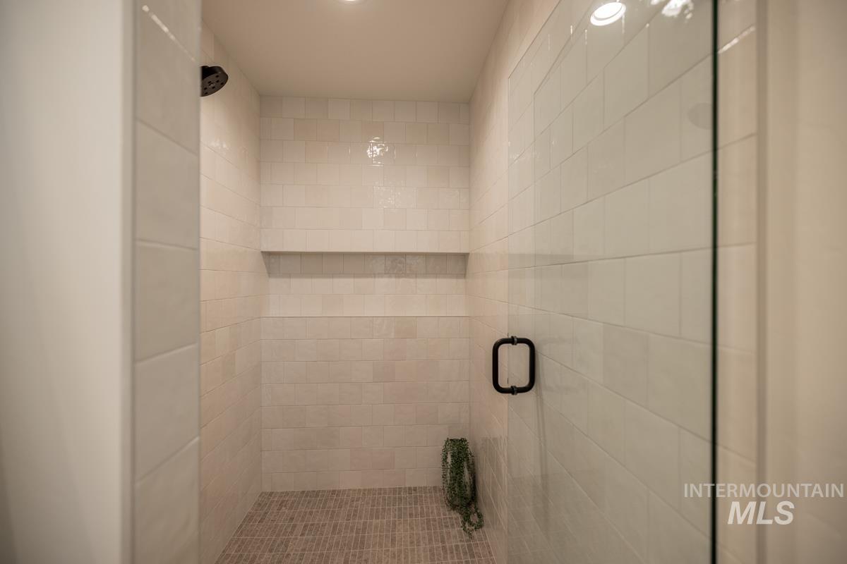 2500 E Tenzing Dr, Meridian, Idaho 83642, 3 Bedrooms, 2.5 Bathrooms, Residential For Sale, Price $739,900,MLS 98957393