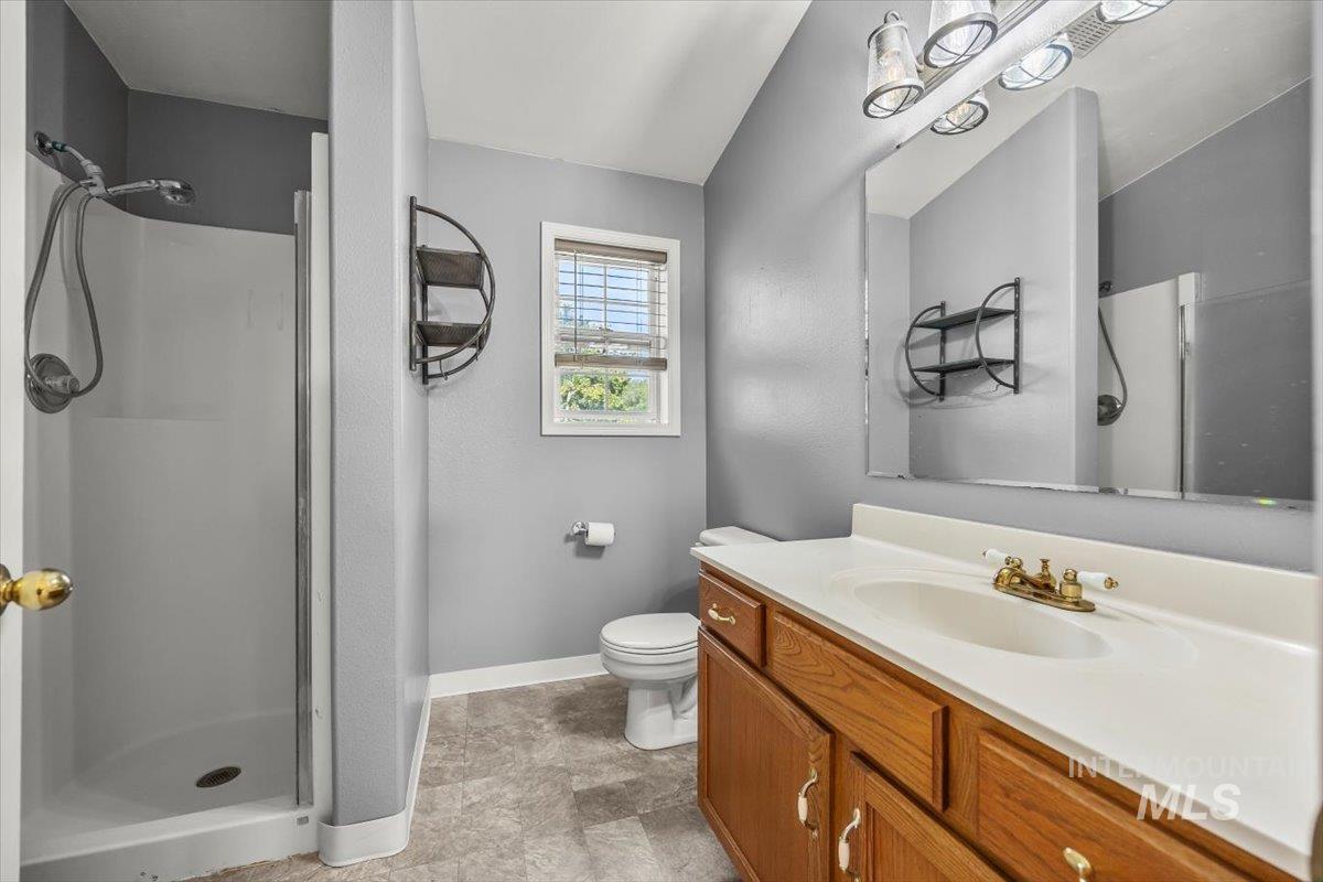 2620 Meadow Ave, Caldwell, Idaho 83605, 4 Bedrooms, 3 Bathrooms, Residential For Sale, Price $485,700,MLS 98957418