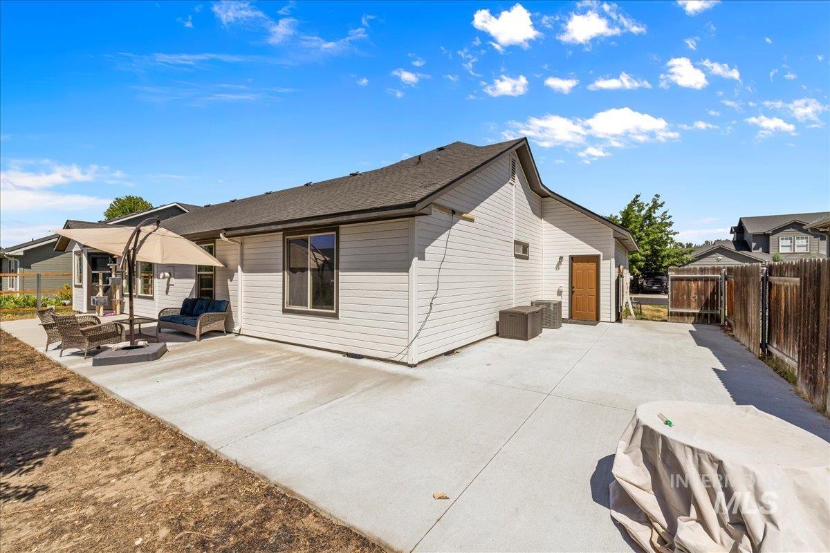 11391 W Andromeda St, Star, Idaho 83669, 3 Bedrooms, 2.5 Bathrooms, Residential For Sale, Price $430,000,MLS 98957425